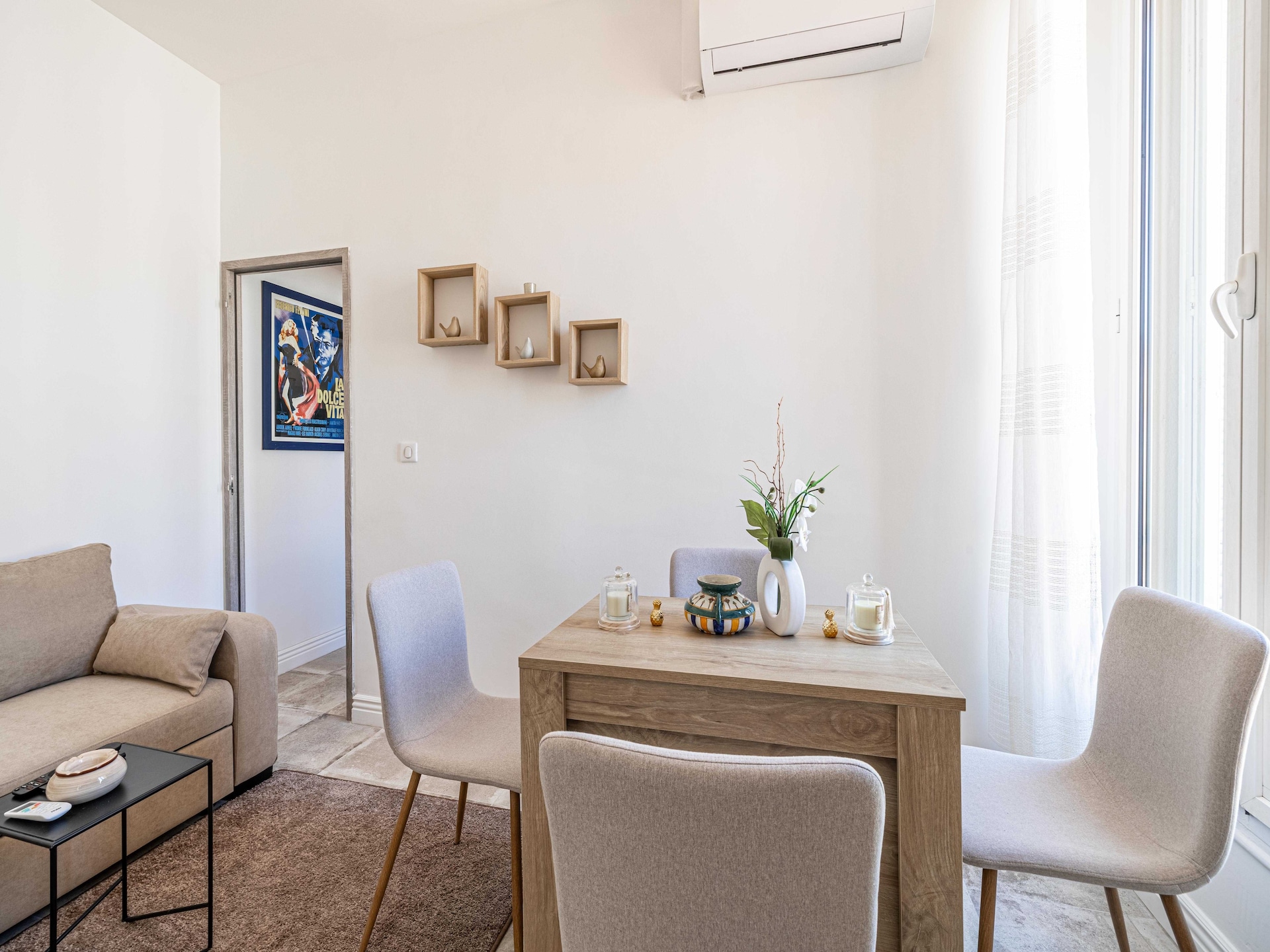 Sfeervol appartement met balkon in het hart van Cannes - foto 7