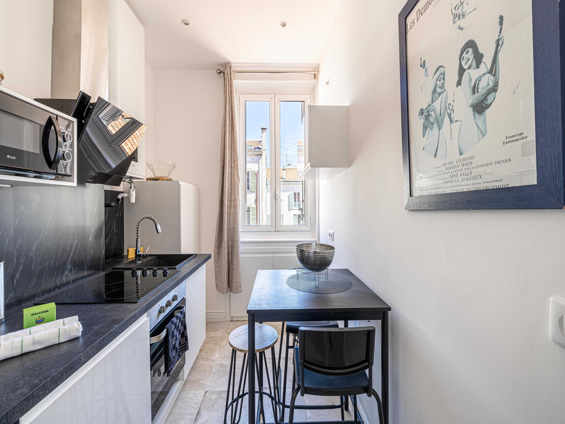 Sfeervol appartement met balkon in het hart van Cannes - foto 9
