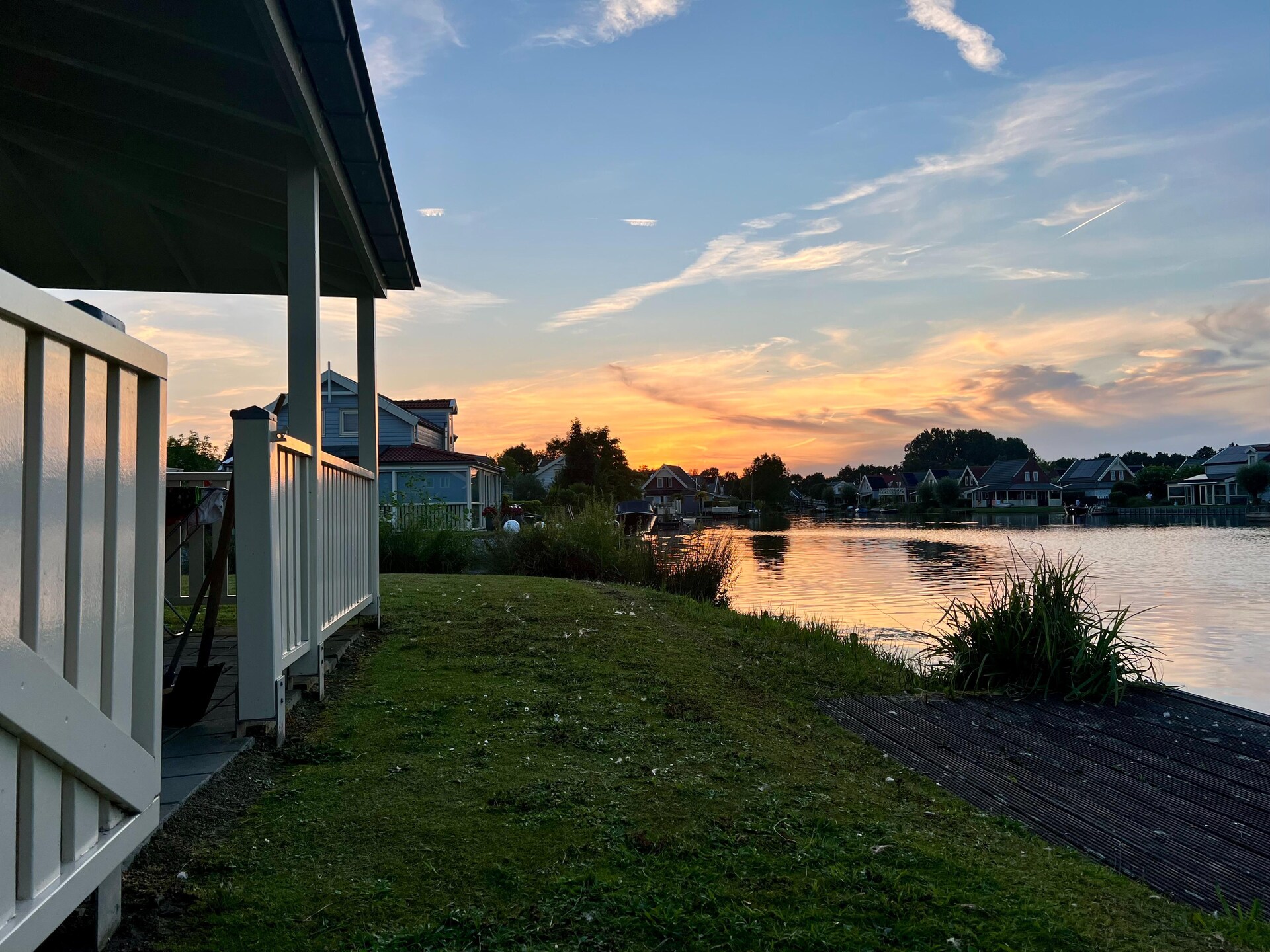 Vrijstaand waterhuis met sauna en vissteiger op Zuytland Buiten - foto 17
