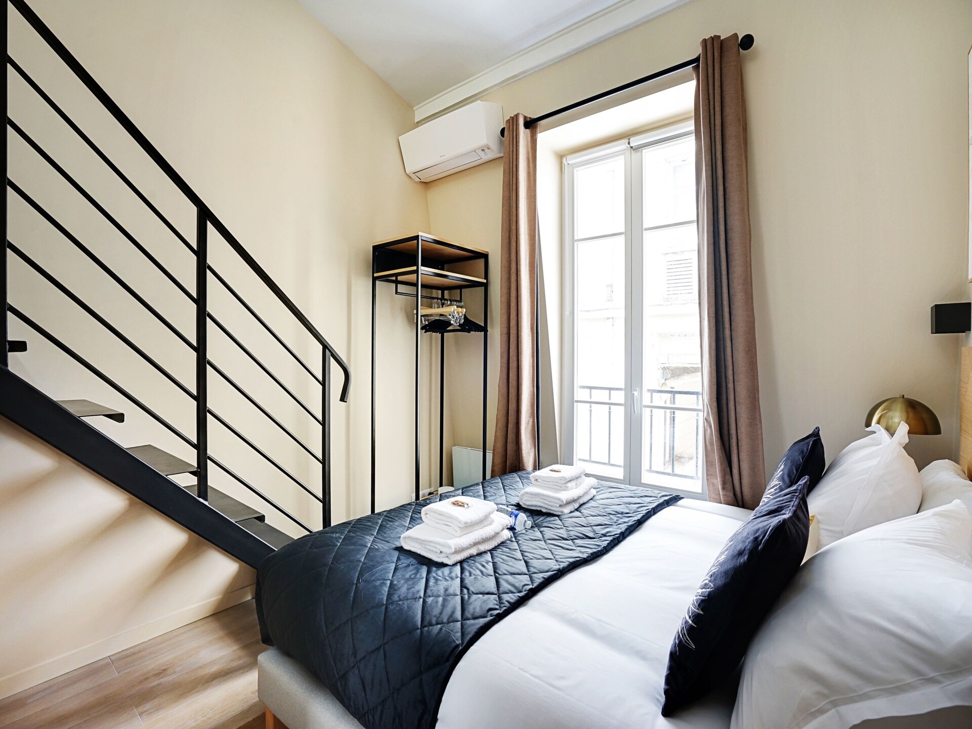 Licht appartement voor 4 in groen Batignolles, vlakbij parc Martin Luther King - foto 11
