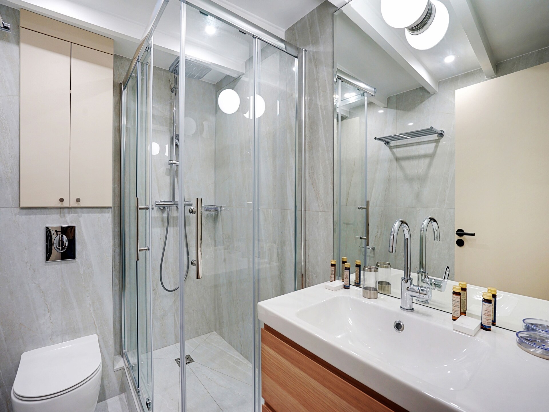 Licht appartement voor 4 in groen Batignolles, vlakbij parc Martin Luther King - foto 12