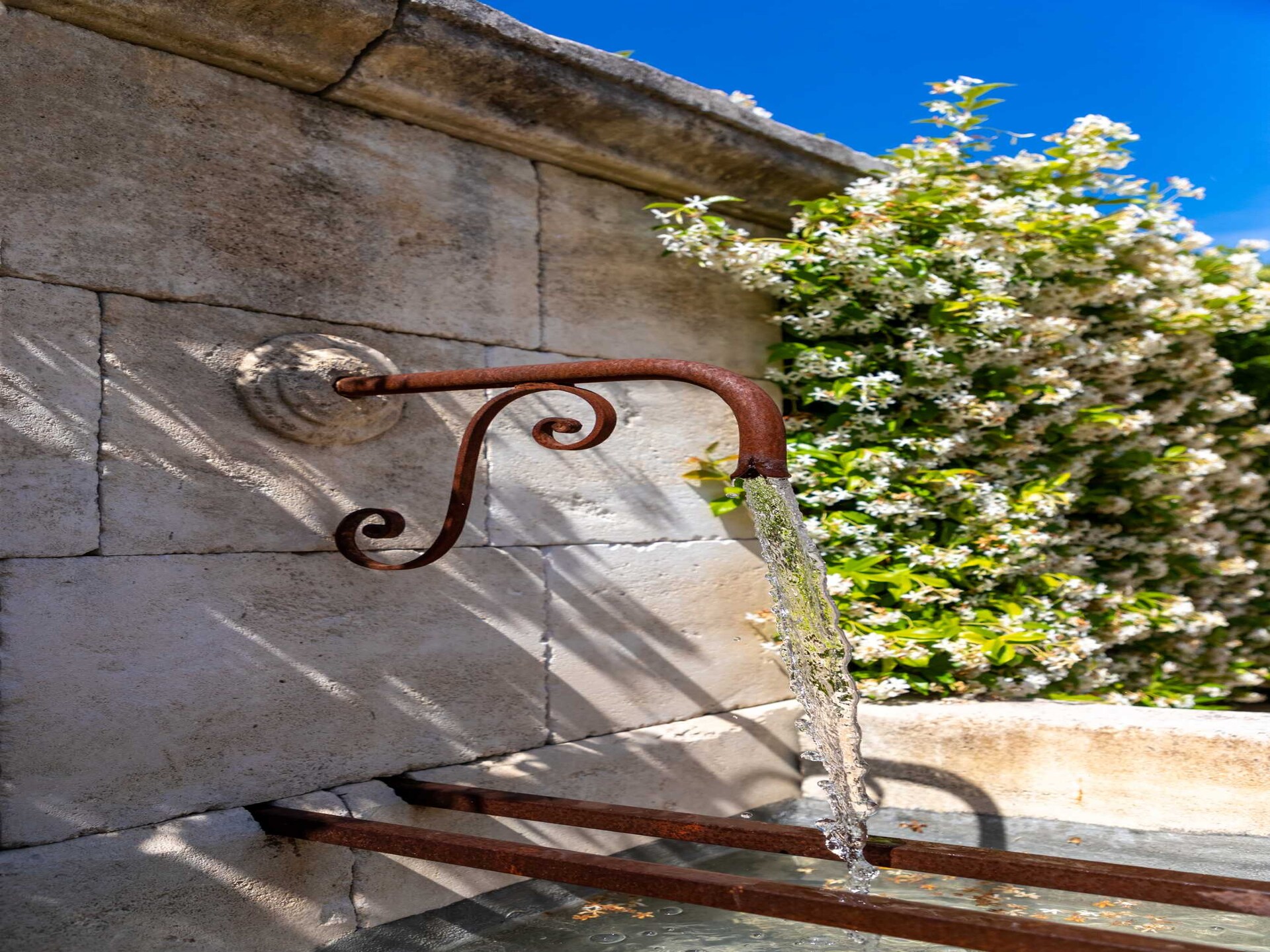 Luxe gerenoveerde villa voor 10 personen nabij Saint-Tropez met zeezicht - foto 26