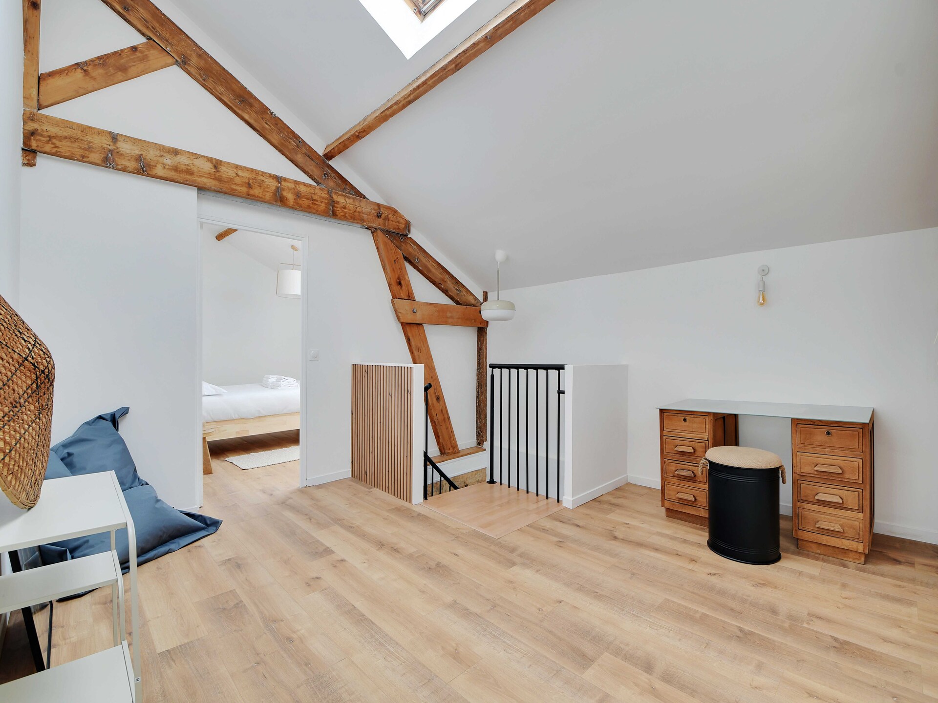 Stijlvol Appartement met 2 Slaapkamers nabij Metro 14 in Saint-Ouen-sur-Seine - foto 27