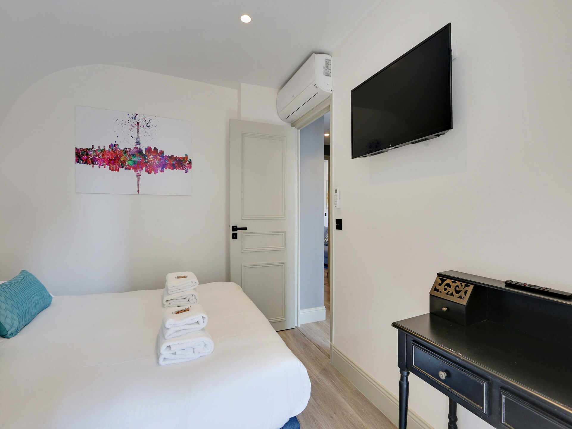 Licht appartement voor 4 in de bruisende wijk Roquette, Parijs - foto 11