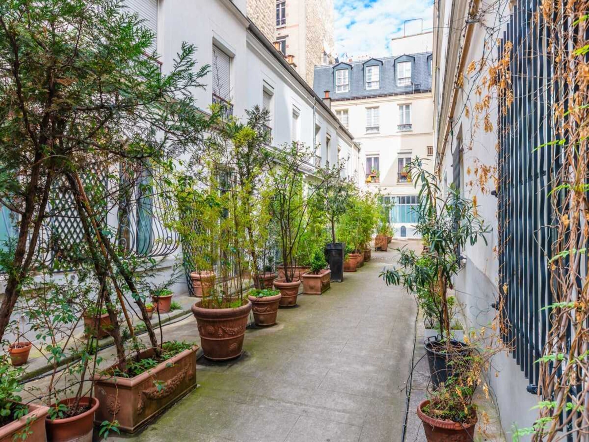 Ruim 3-slaapkamerappartement met airco in levendig La Roquette, Parijs - foto 14