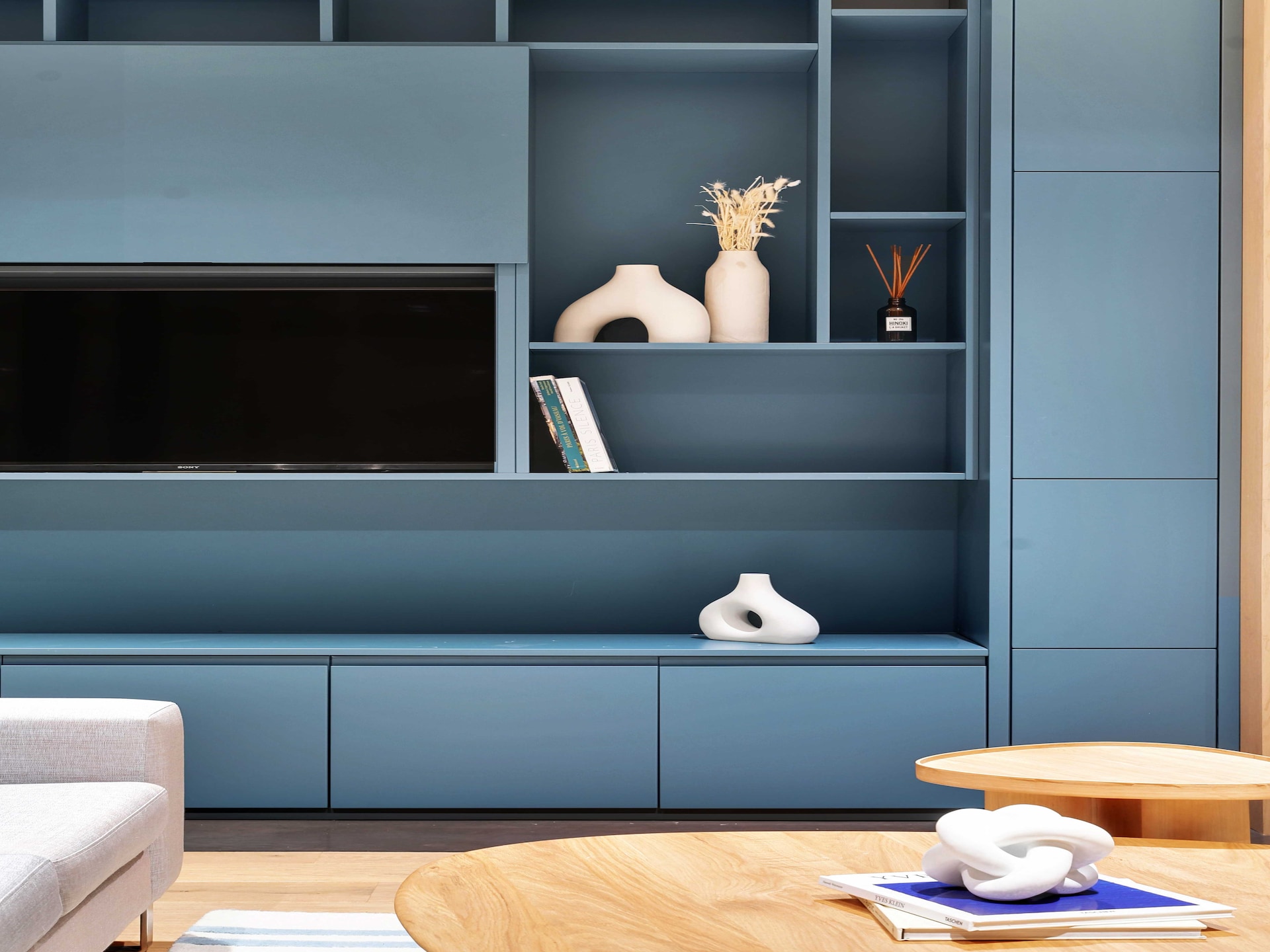 Stijlvol appartement met 4 slaapkamers in het 17e arrondissement, vlakbij metro Pereire - foto 19