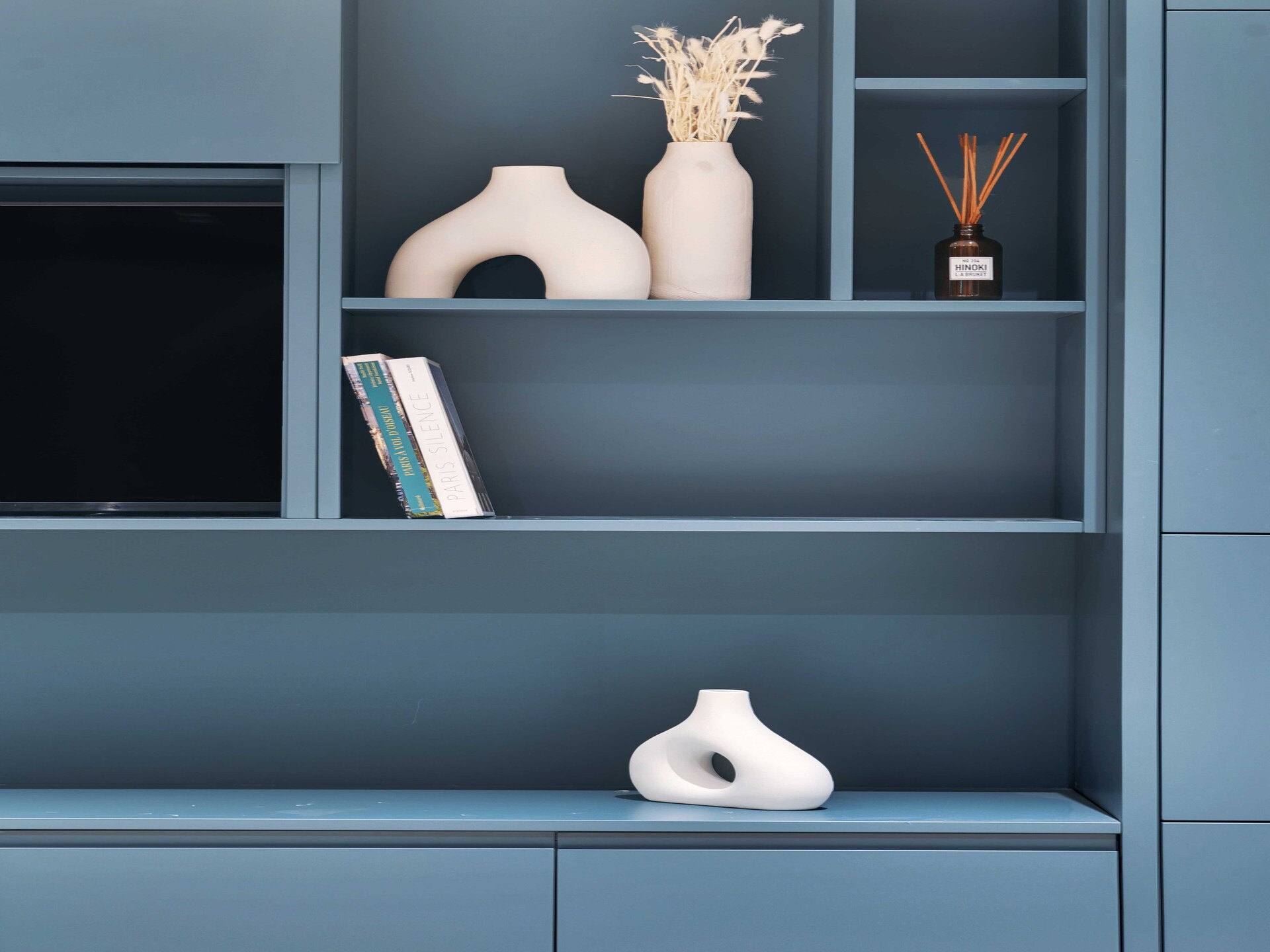 Stijlvol appartement met 4 slaapkamers in het 17e arrondissement, vlakbij metro Pereire - foto 20
