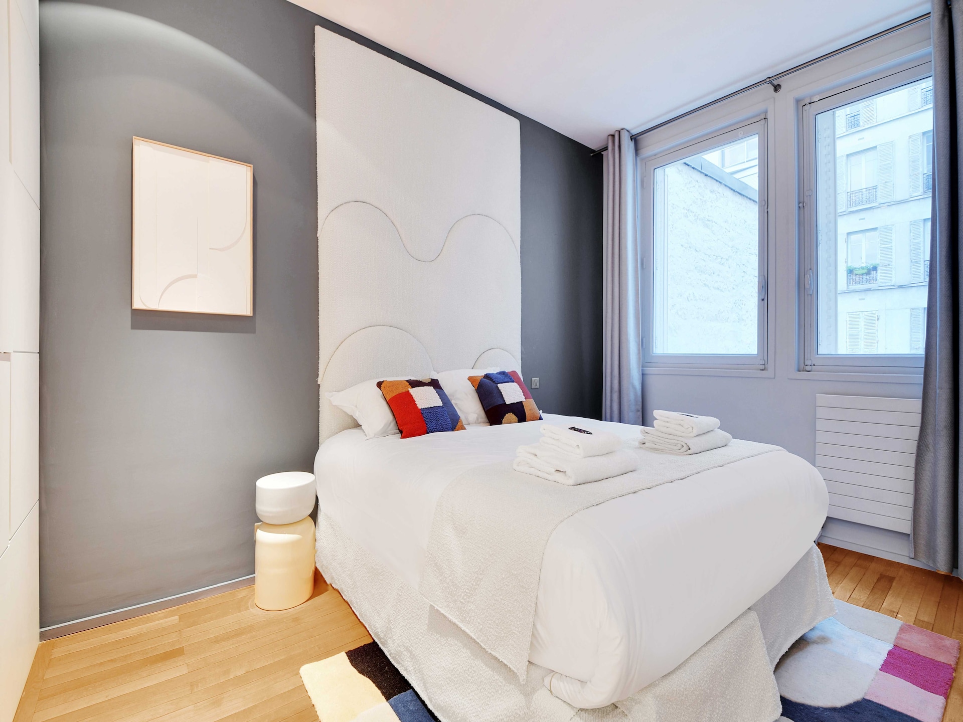 Stijlvol appartement met 4 slaapkamers in het 17e arrondissement, vlakbij metro Pereire - foto 35
