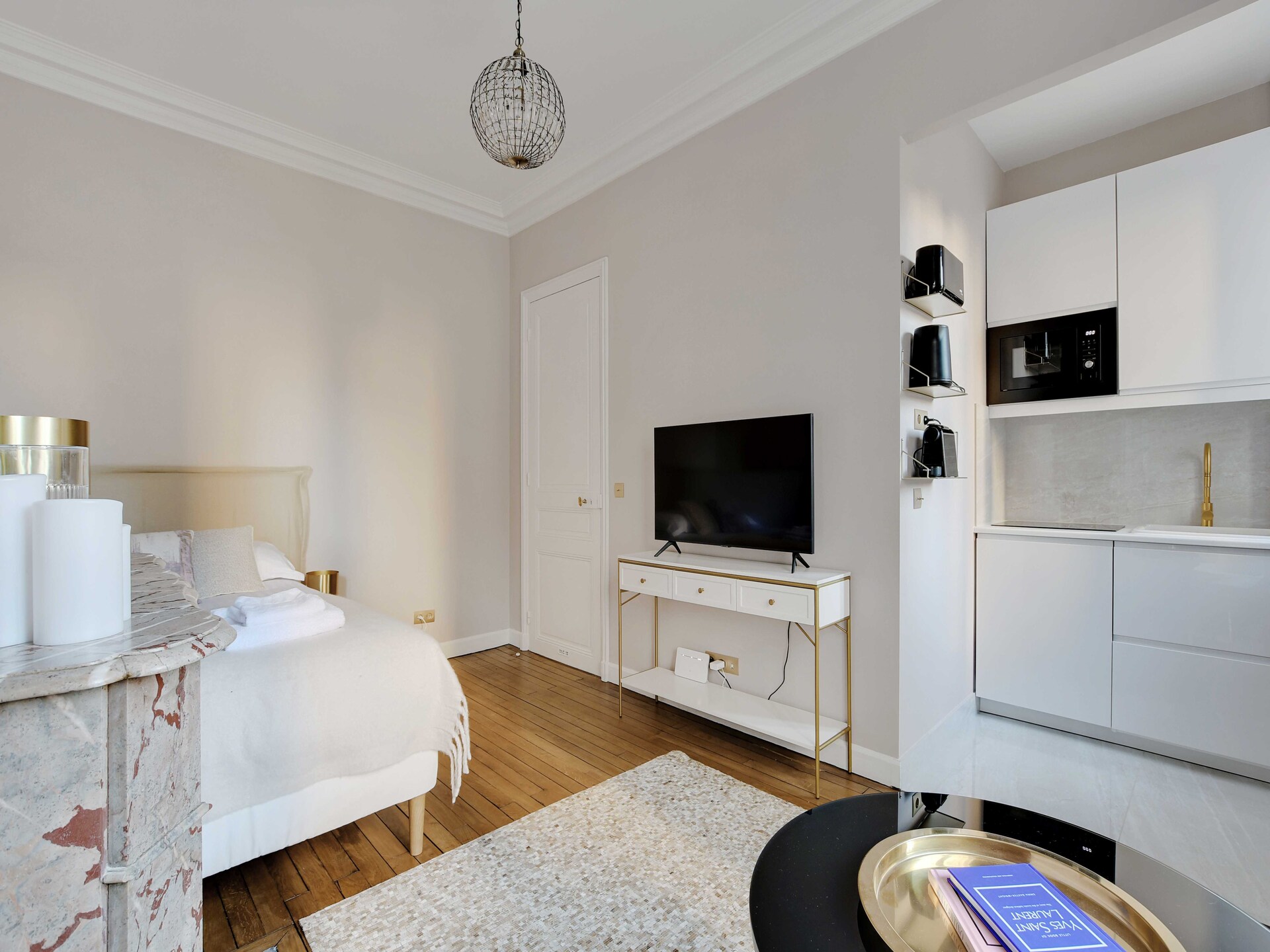 Charmante studio in Batignolles, 17e arrondissement – vlakbij parken en metrowijk - foto 8