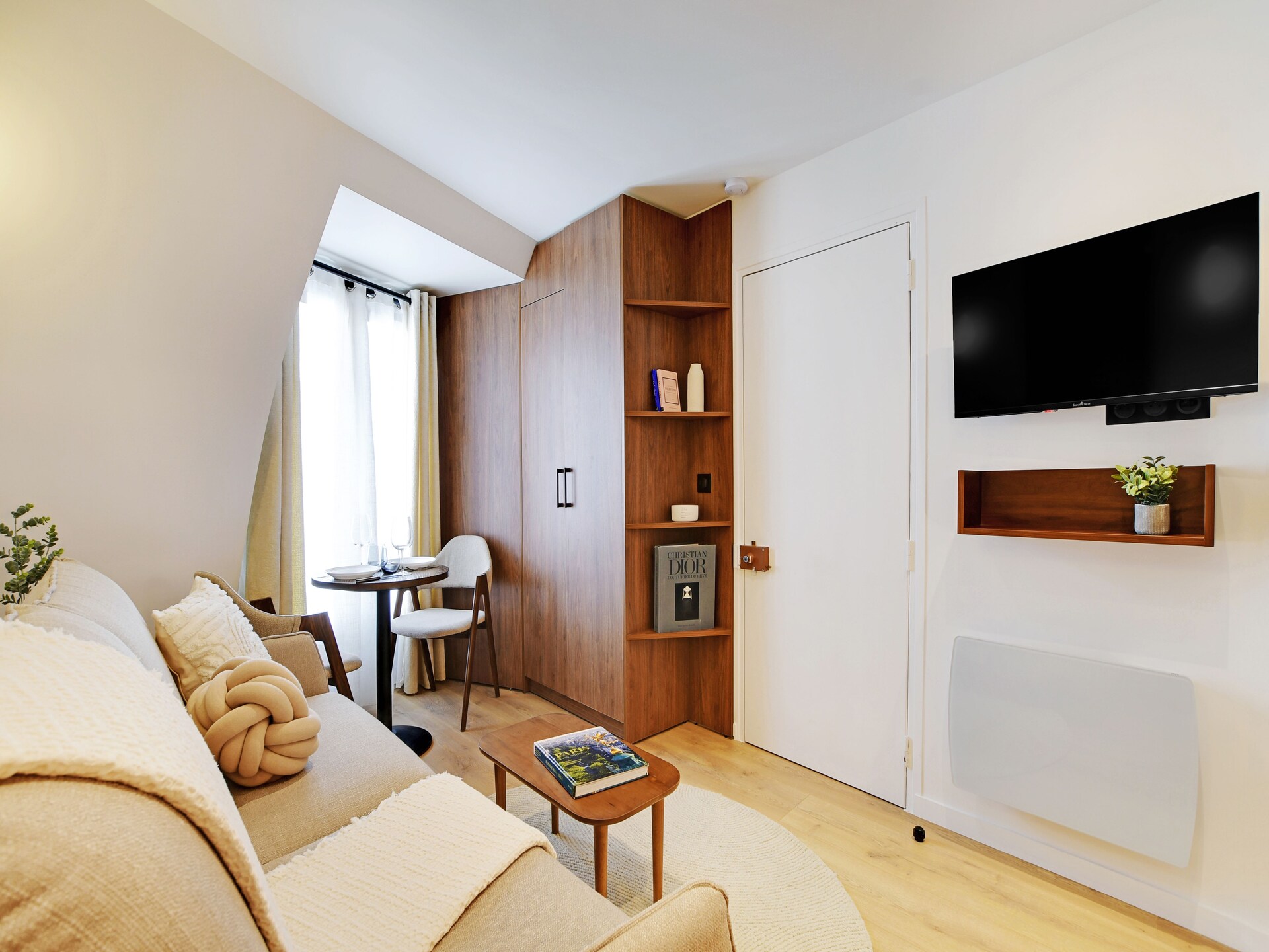 Charmant studio in chic Parijs, Madeleine, 5e verdieping met lift - foto 9