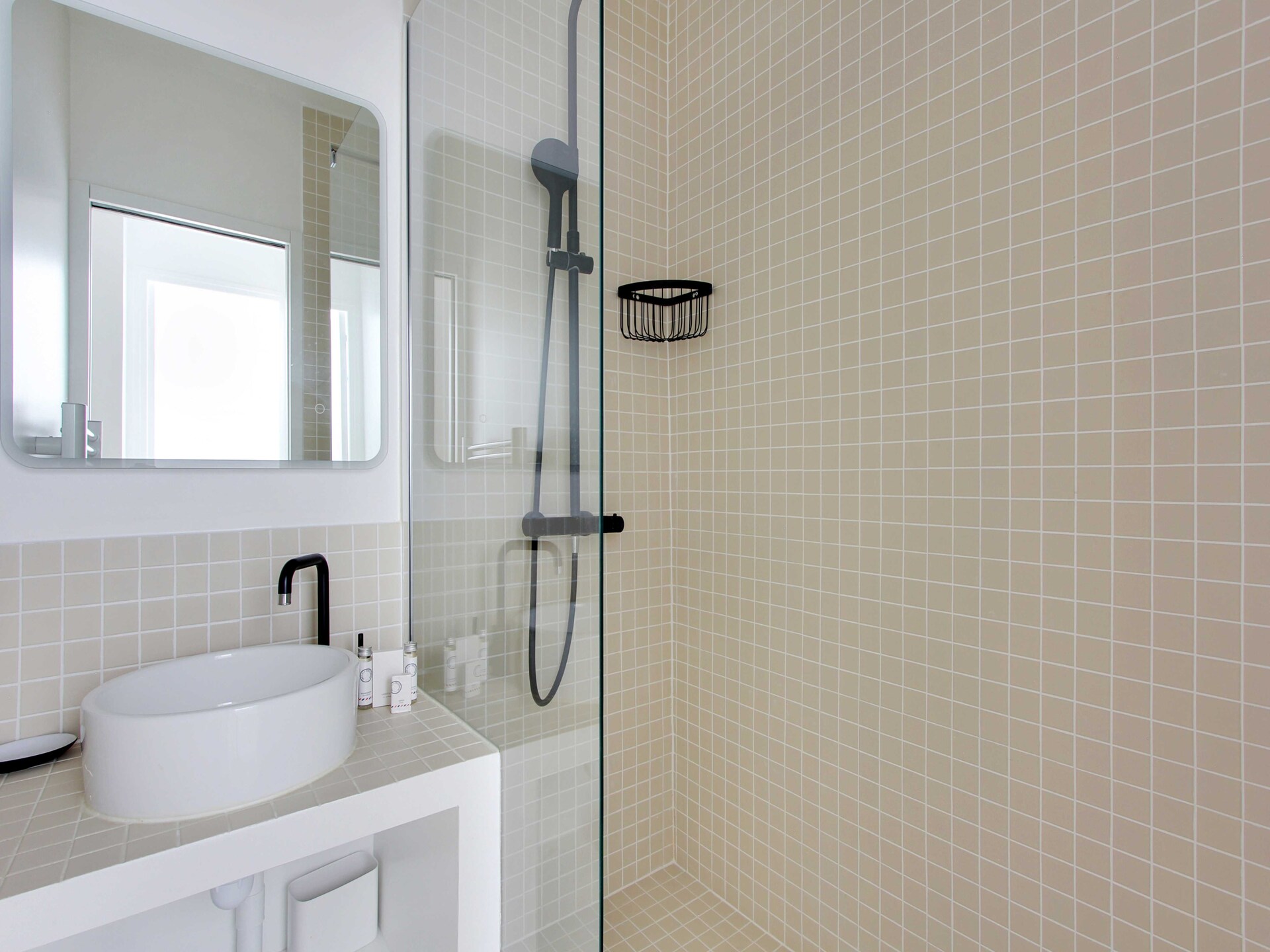 Charmant appartement in Grandes Carrières, vlakbij de Sacré-Coeur - foto 4