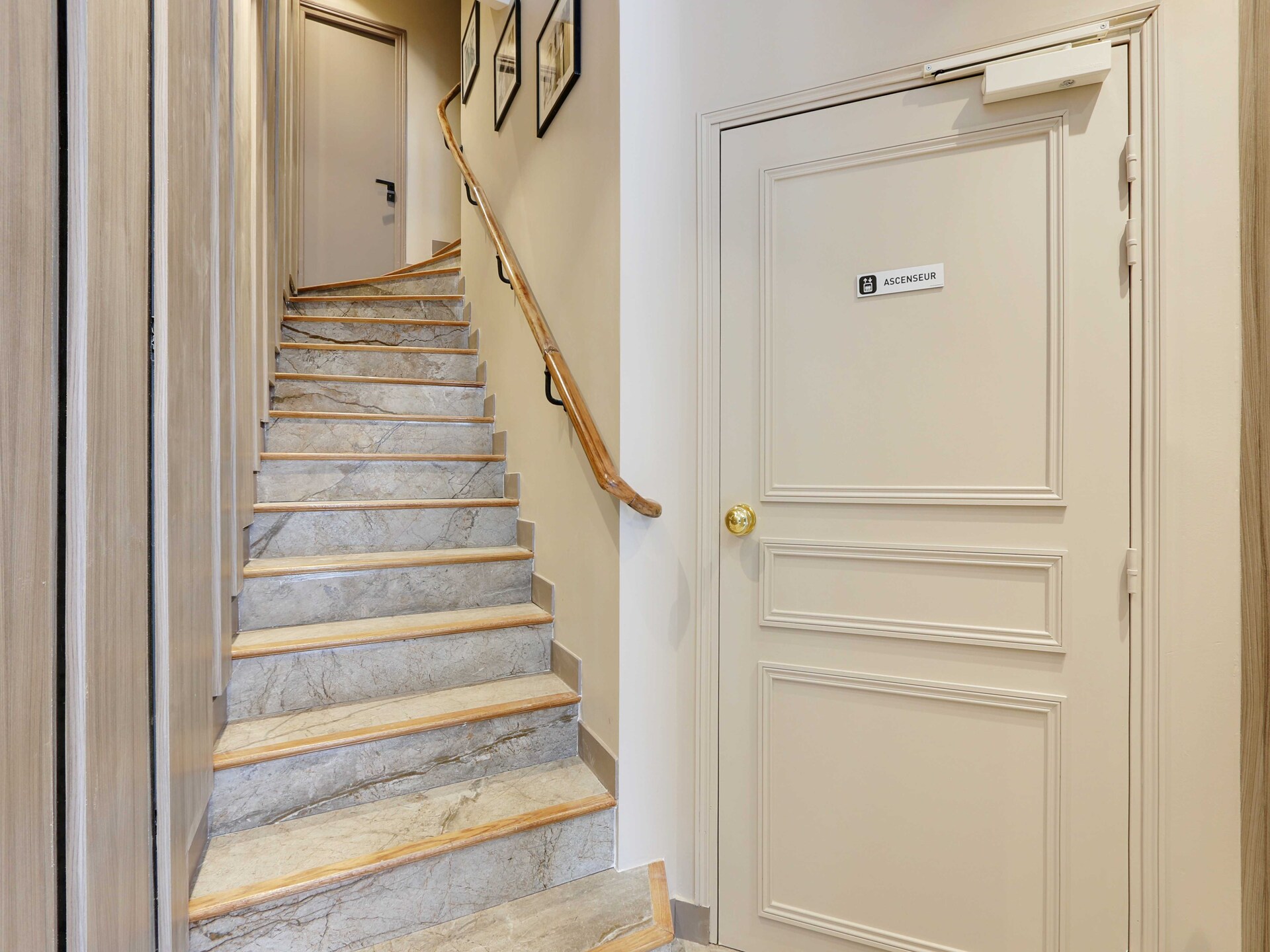 Charmant 2-slaapkamer appartement in La Roquette, vlakbij Place de la Nation - foto 15