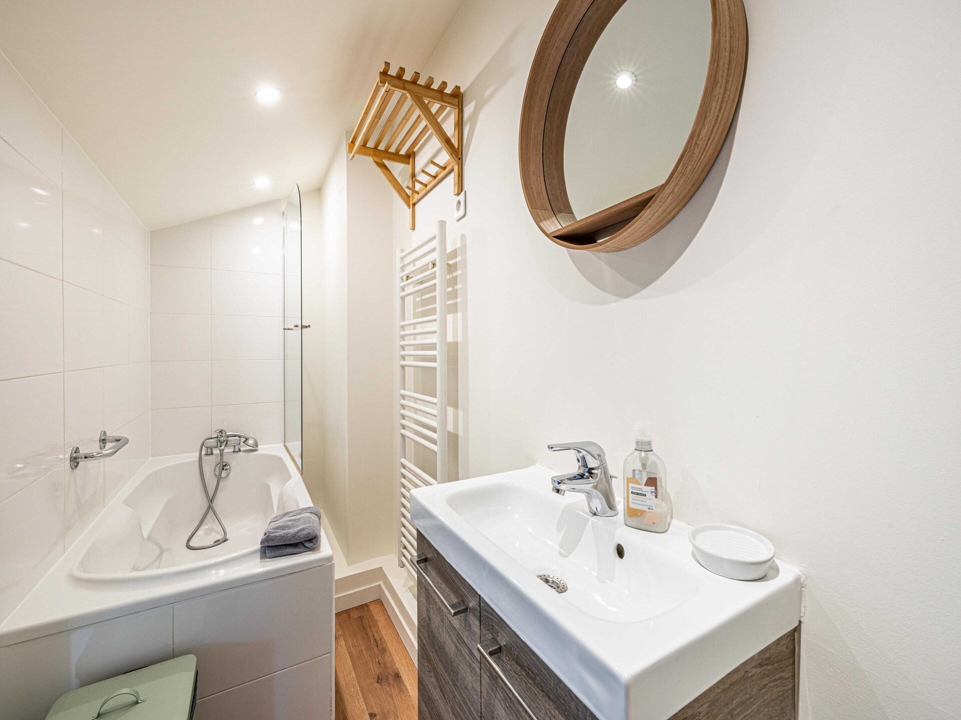 Authentiek appartement in Le Suquet, Cannes – 2 slaapkamers, 4 personen - foto 8