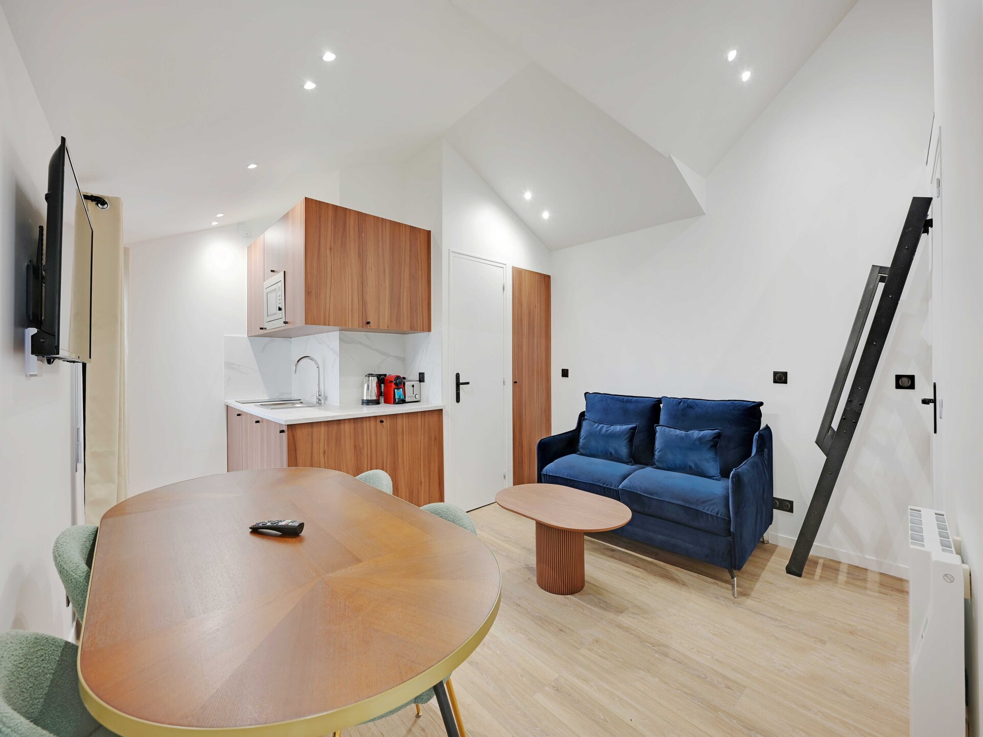 Modern gerenoveerd appartement voor 4 personen in Aubervilliers - foto 1