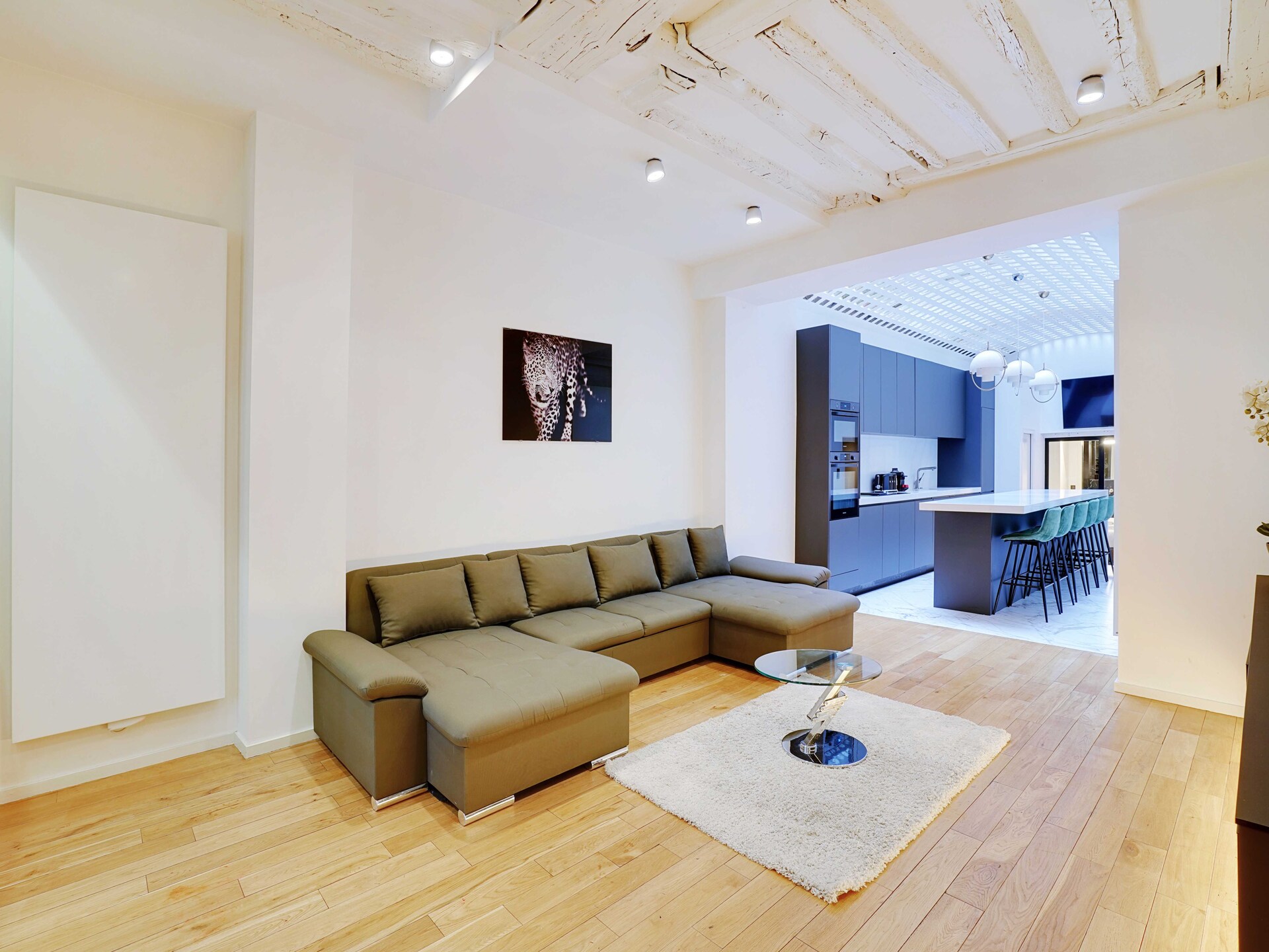 Ruim 4-slaapkamerappartement in hartje Parijs, vlakbij Opéra Garnier - foto 1