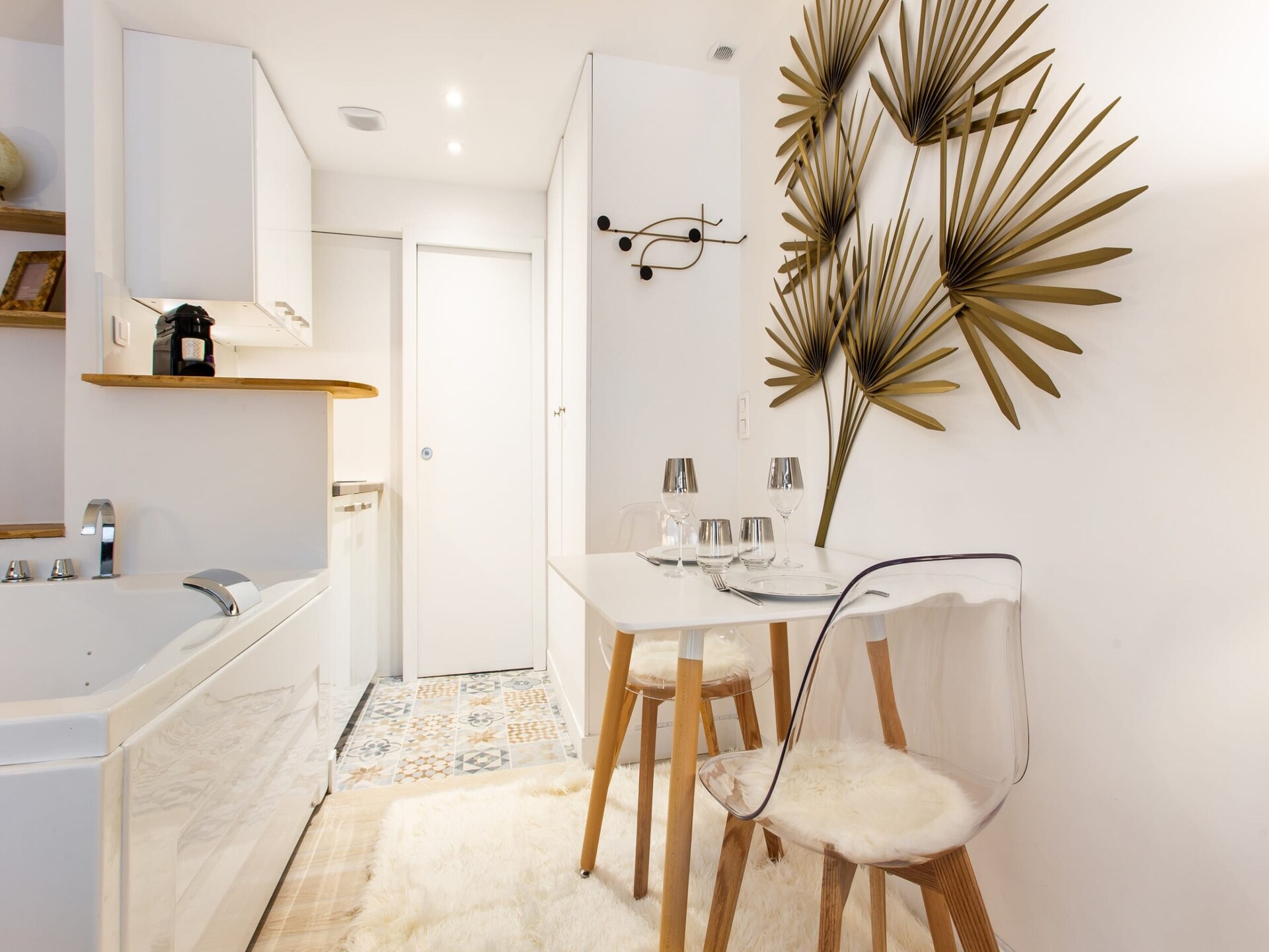 Licht studio-appartement in de levendige wijk Batignolles, Parijs - foto 2