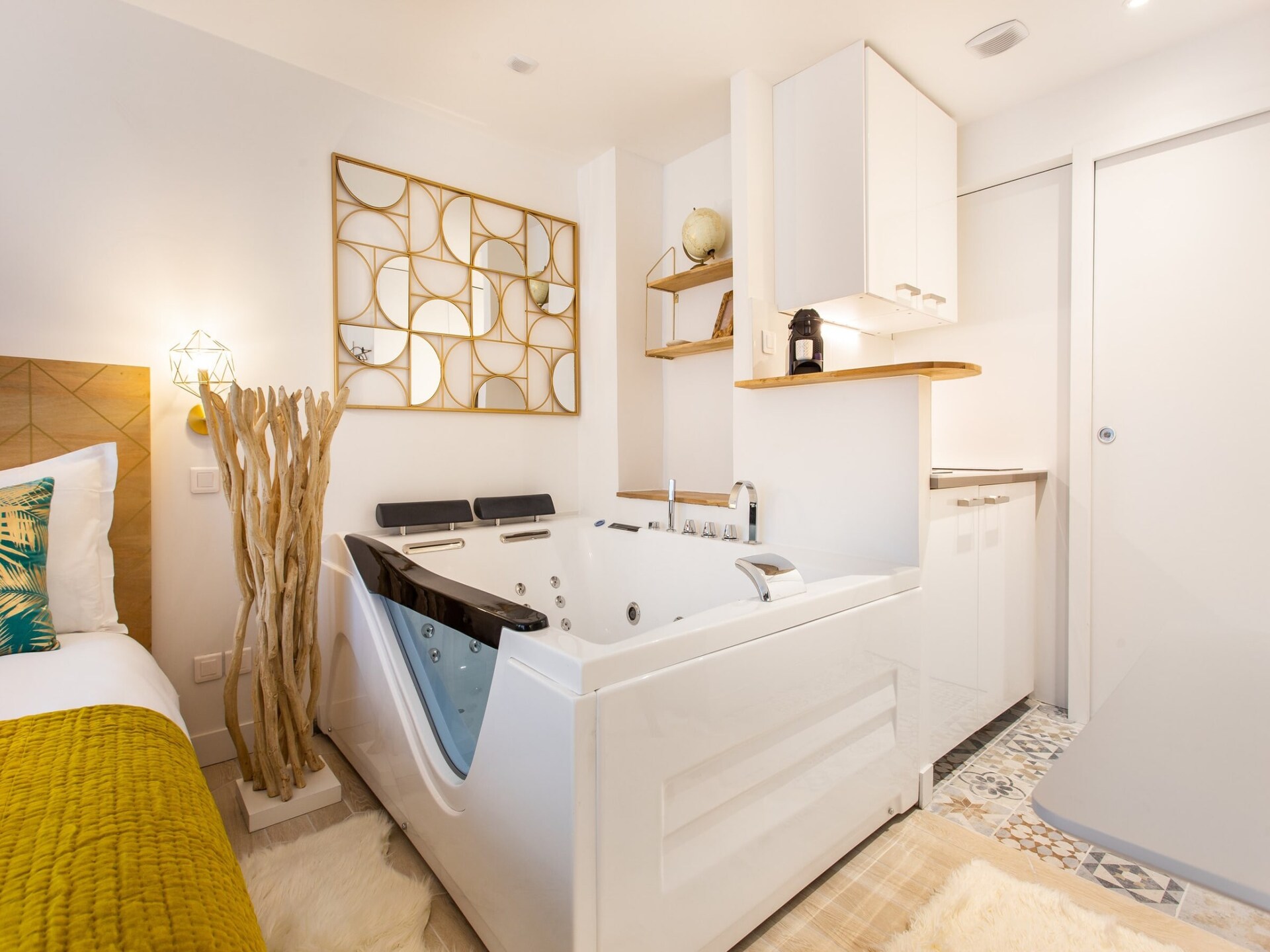 Licht studio-appartement in de levendige wijk Batignolles, Parijs - foto 9