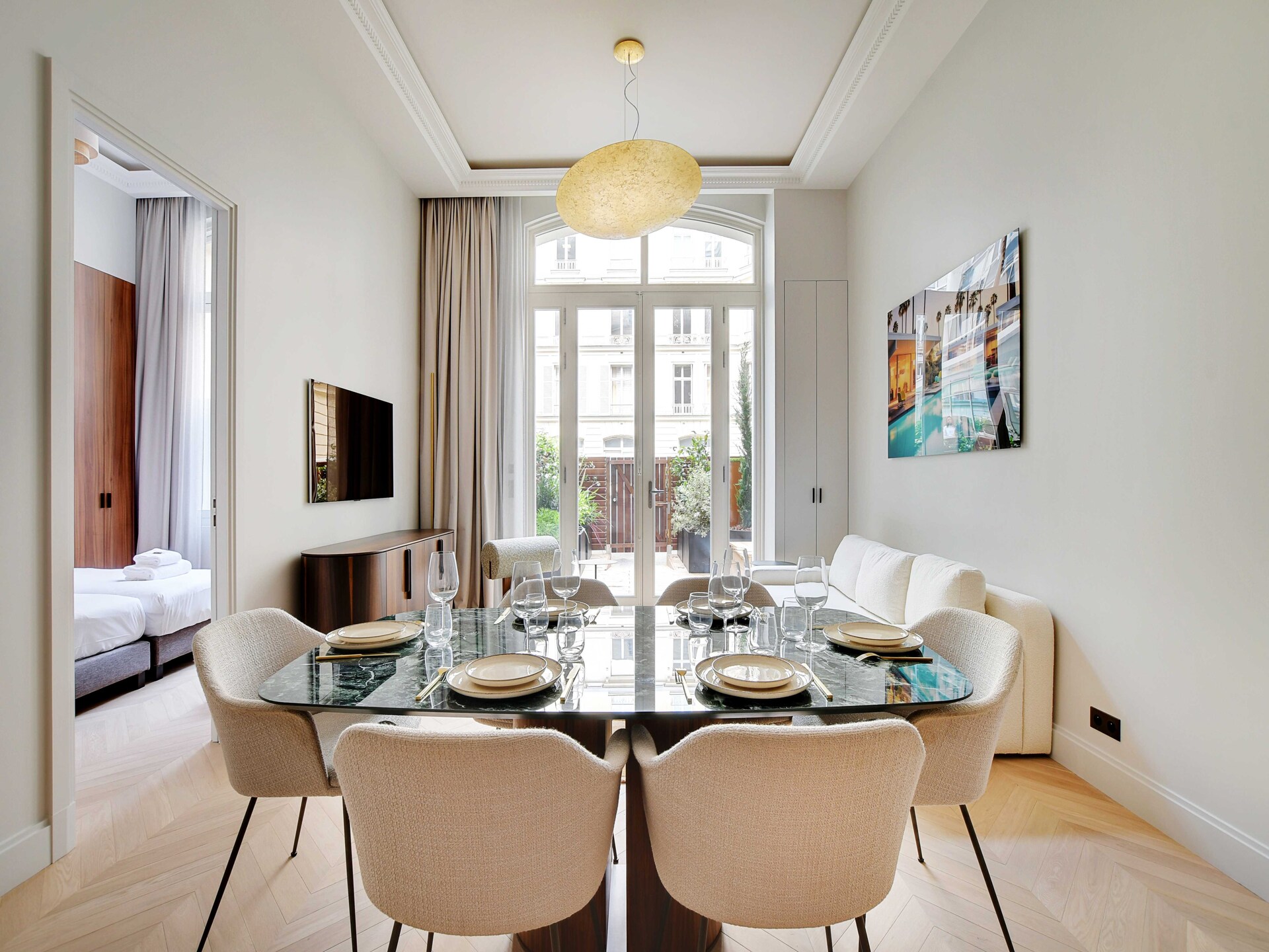 Ruim 4-persoons appartement aan de Champs-Élysées, 8e arrondissement - foto 9