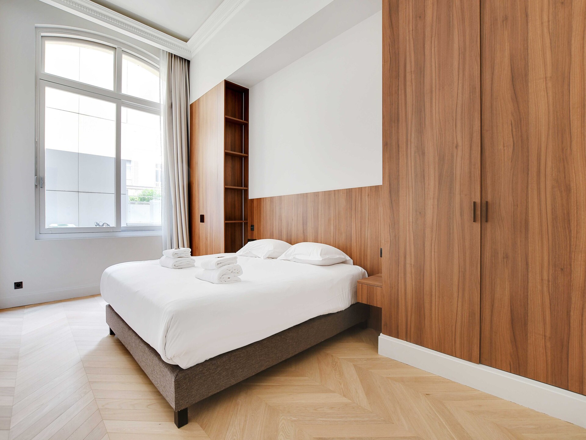 Ruim 4-persoons appartement aan de Champs-Élysées, 8e arrondissement - foto 11