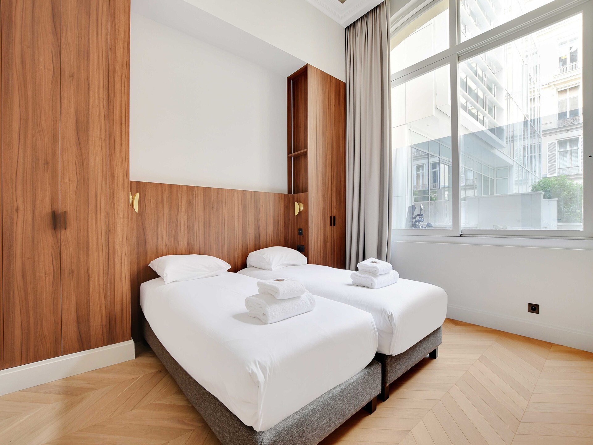 Ruim 4-persoons appartement aan de Champs-Élysées, 8e arrondissement - foto 12