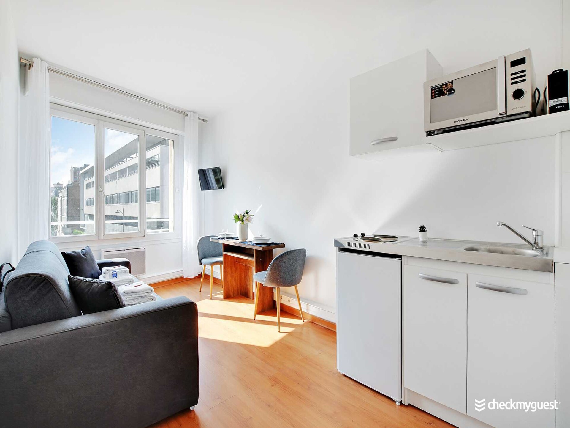 Compacte studio in Parijs: knusse luxe bij Parc Georges Brassens - foto 11