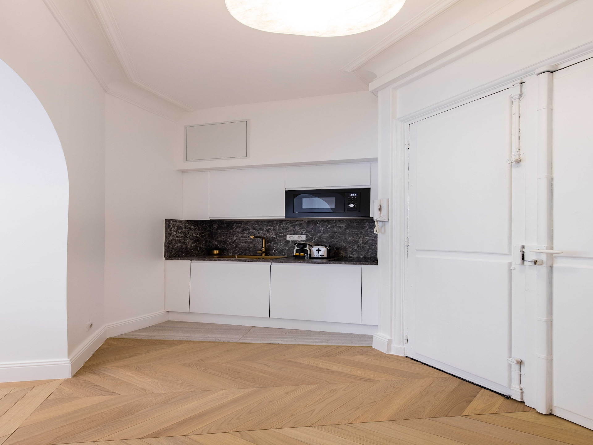 Gerenoveerd 2-slaapkamerappartement bij Bois de Boulogne, Parijs 16e - foto 6
