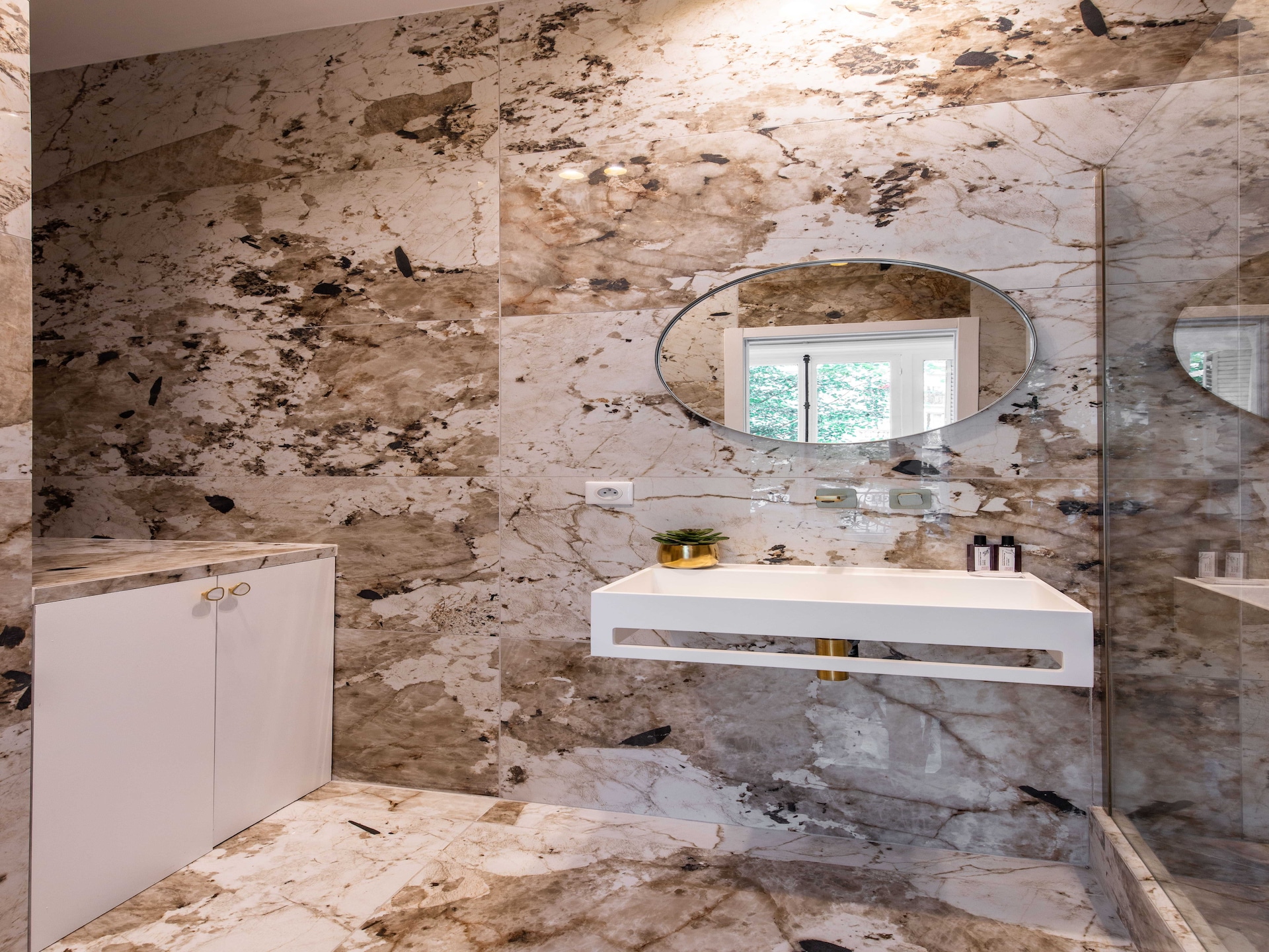 Gerenoveerd 2-slaapkamerappartement bij Bois de Boulogne, Parijs 16e - foto 14
