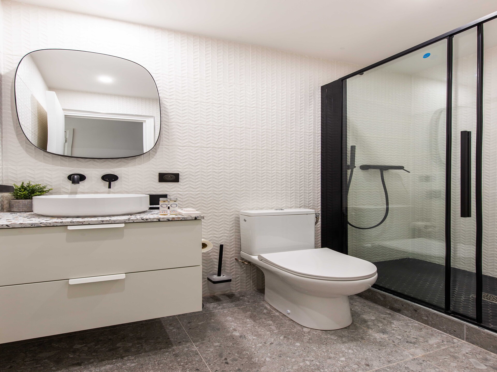 Kompakt studio-appartement in levendig Beaugrenelle, vlak bij de Seine - foto 6