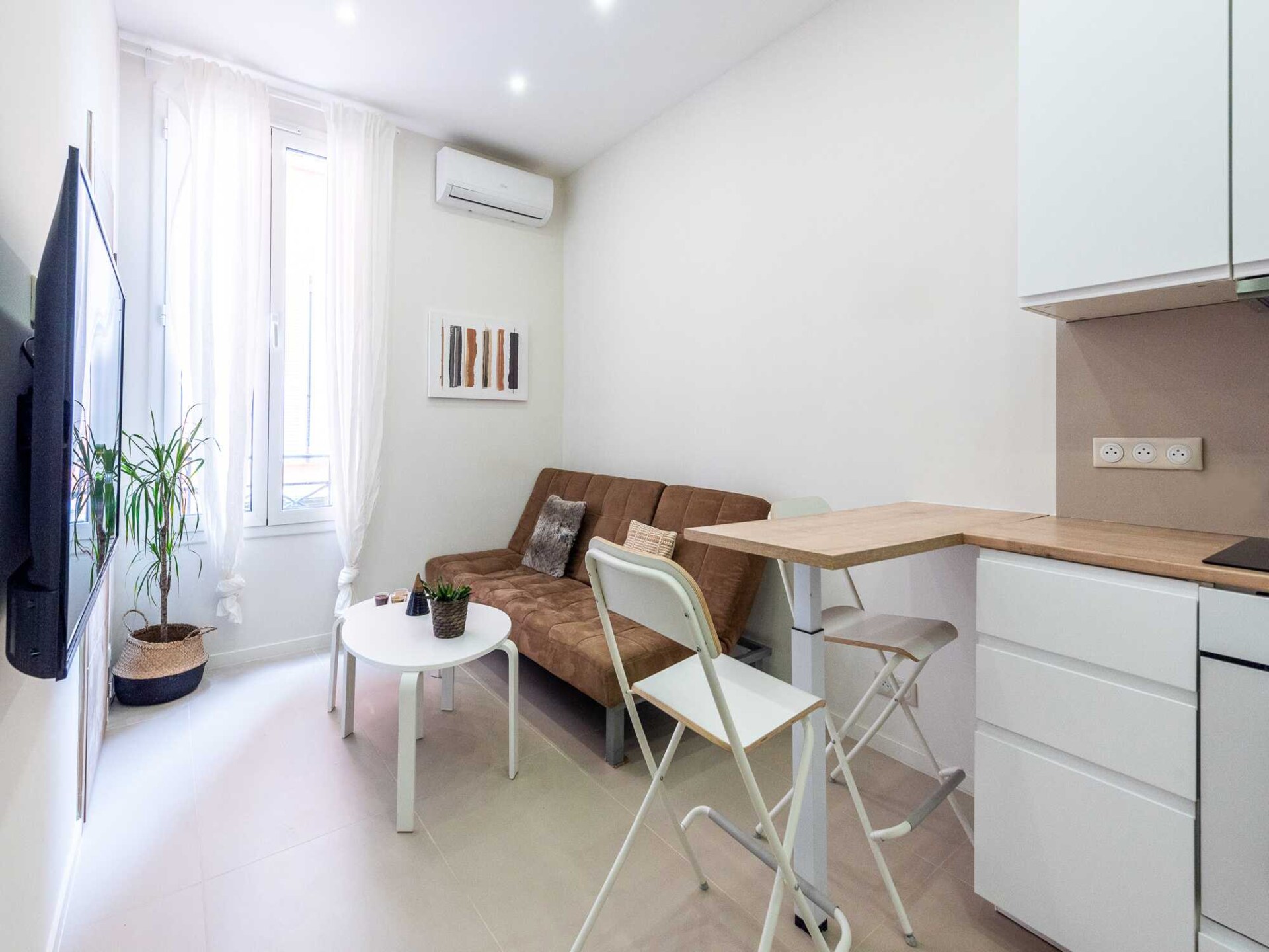 Gerenoveerd appartement in Antibes op loopafstand van het strand - foto 2