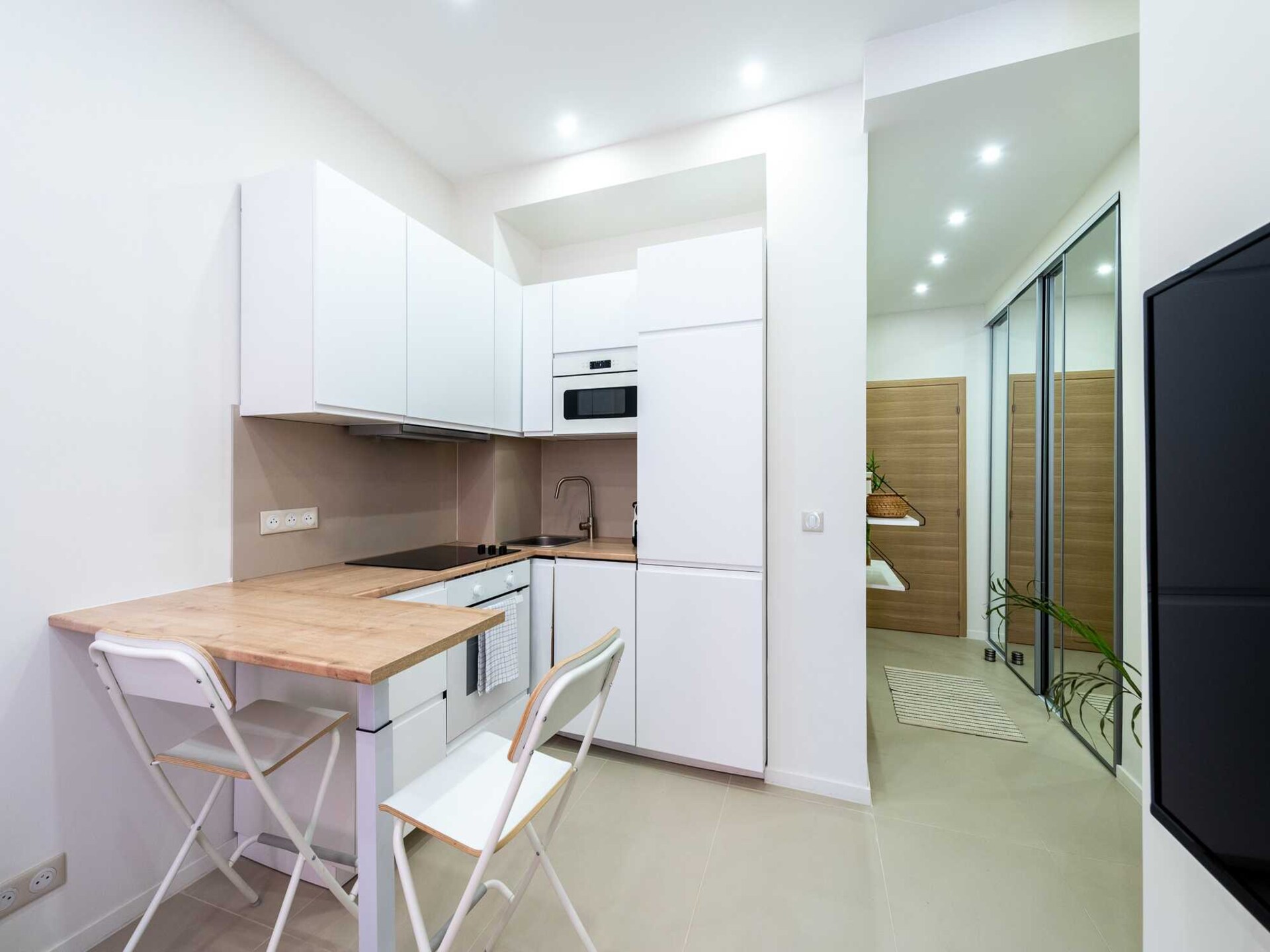 Gerenoveerd appartement in Antibes op loopafstand van het strand - foto 15