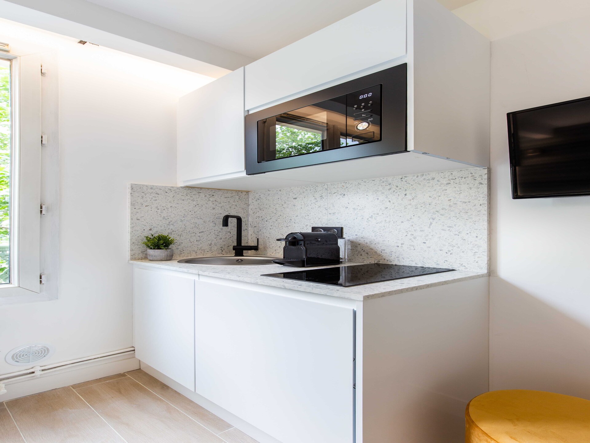 Knusse studio op 3 min. van RER C in het 15e arrondissement - foto 7