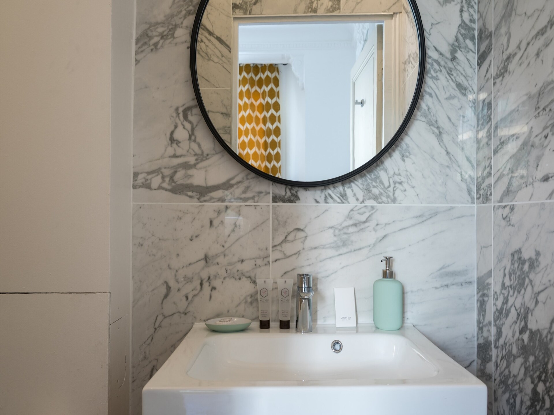 Rustig familie-appartement 130m² in Auteuil, vlakbij Bois de Boulogne - foto 12