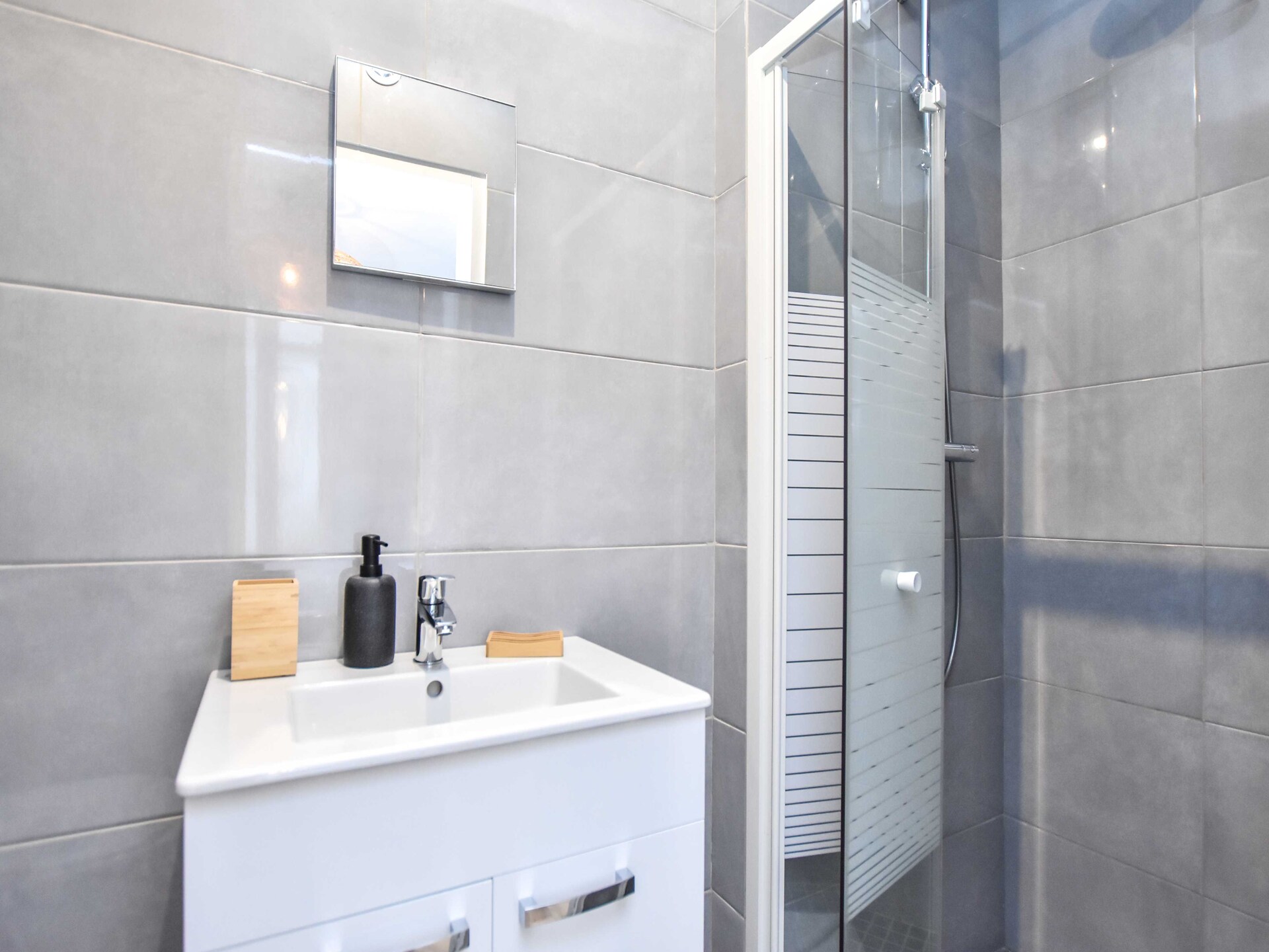 Stijlvol appartement 9e arrondissement – 4 personen, vlakbij metro - foto 15