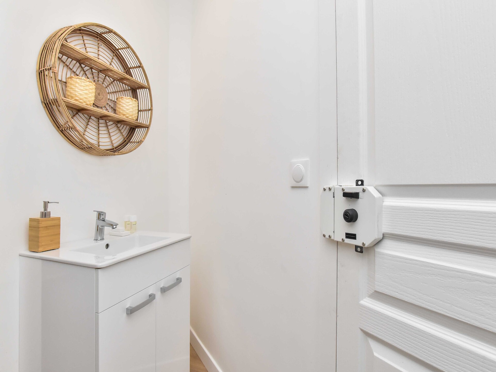 Stijlvol appartement 9e arrondissement – 4 personen, vlakbij metro - foto 16