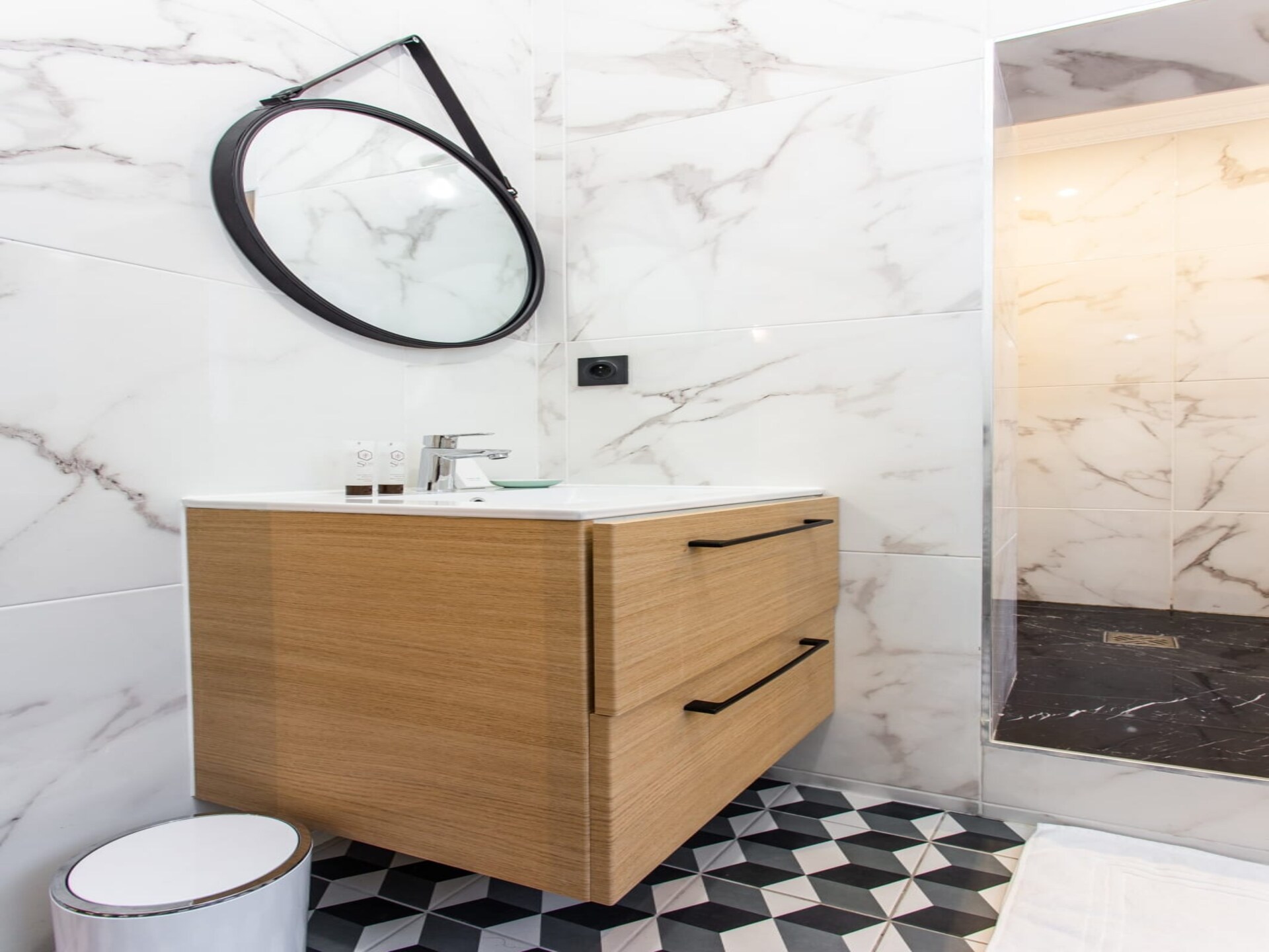 Compacte studio op toplocatie in het 12e arrondissement, vlakbij Place des Vosges - foto 7