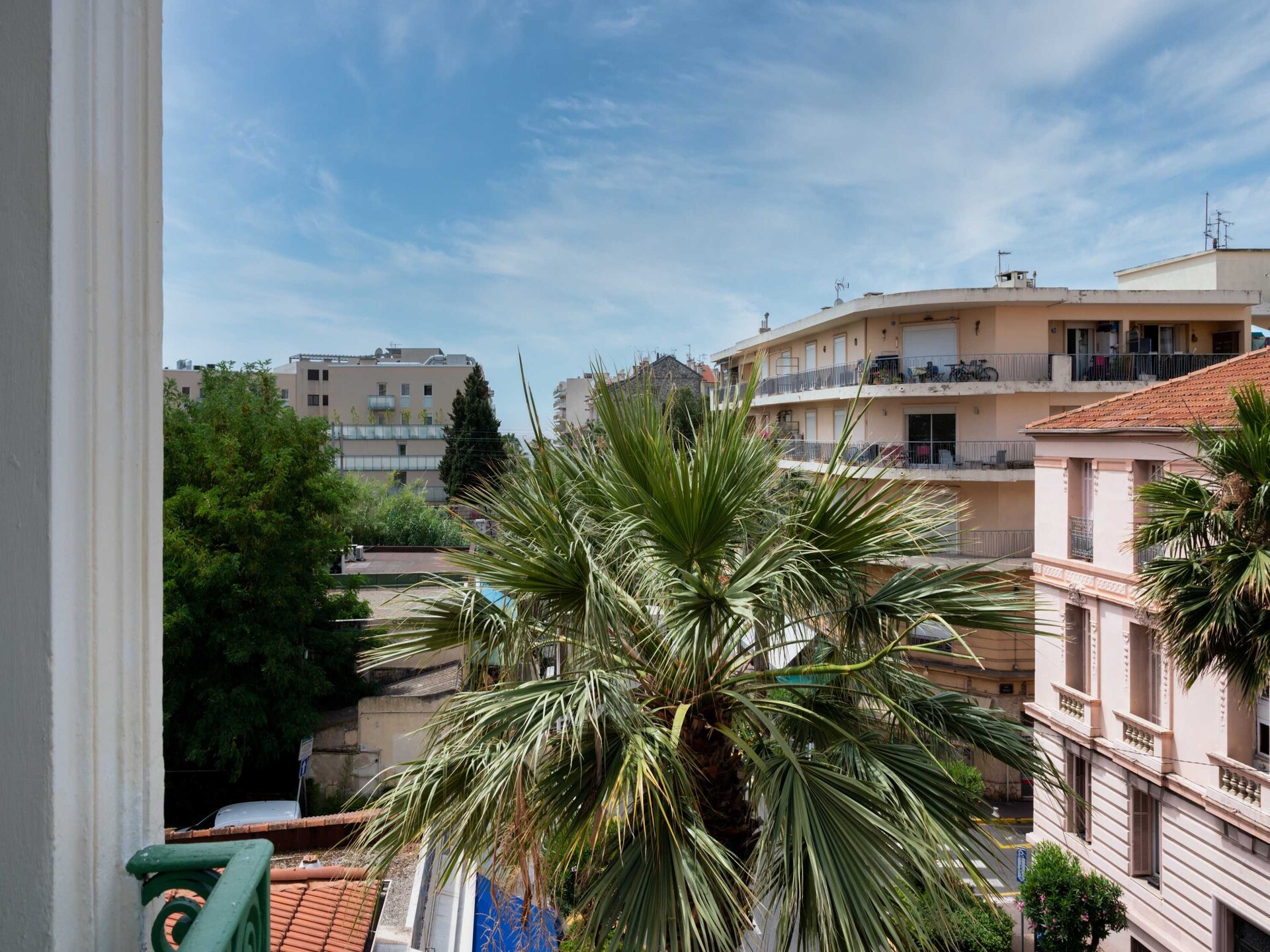 Gerenoveerd appartement op 4 minuten van het strand in Juan-les-Pins - foto 15