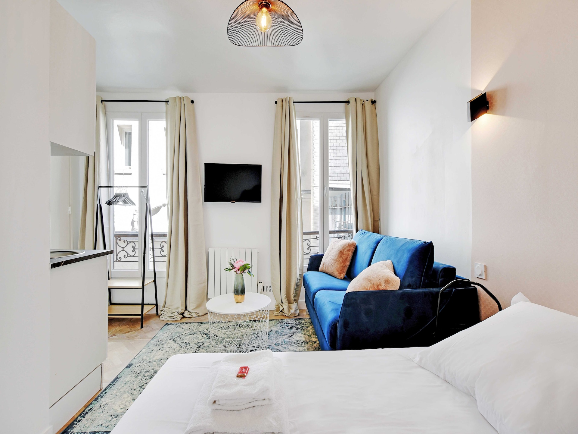 Kompakt studio-appartement in Parijs, vlakbij metro Ledru-Rollin - foto 3