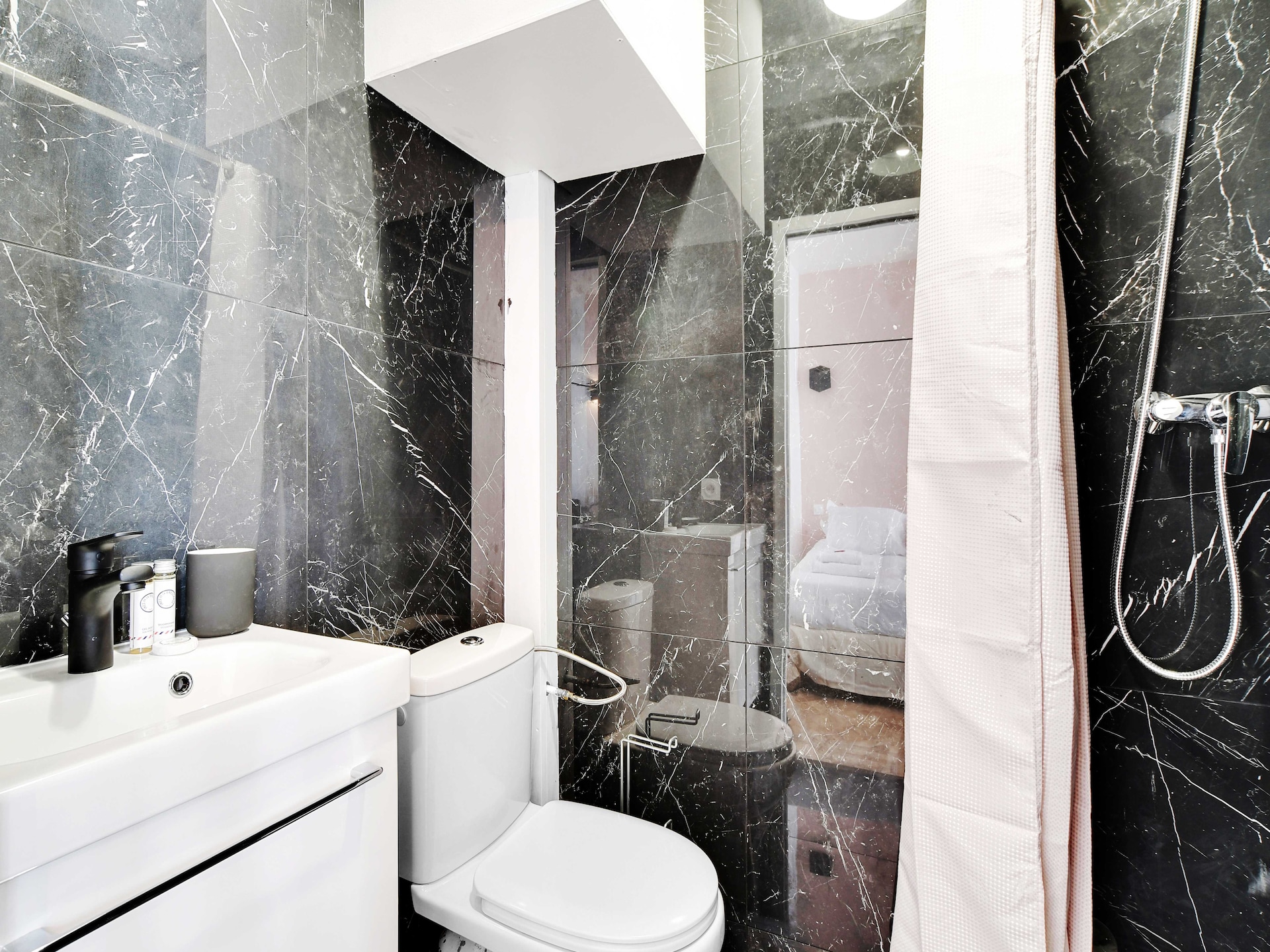 Kompakt studio-appartement in Parijs, vlakbij metro Ledru-Rollin - foto 12