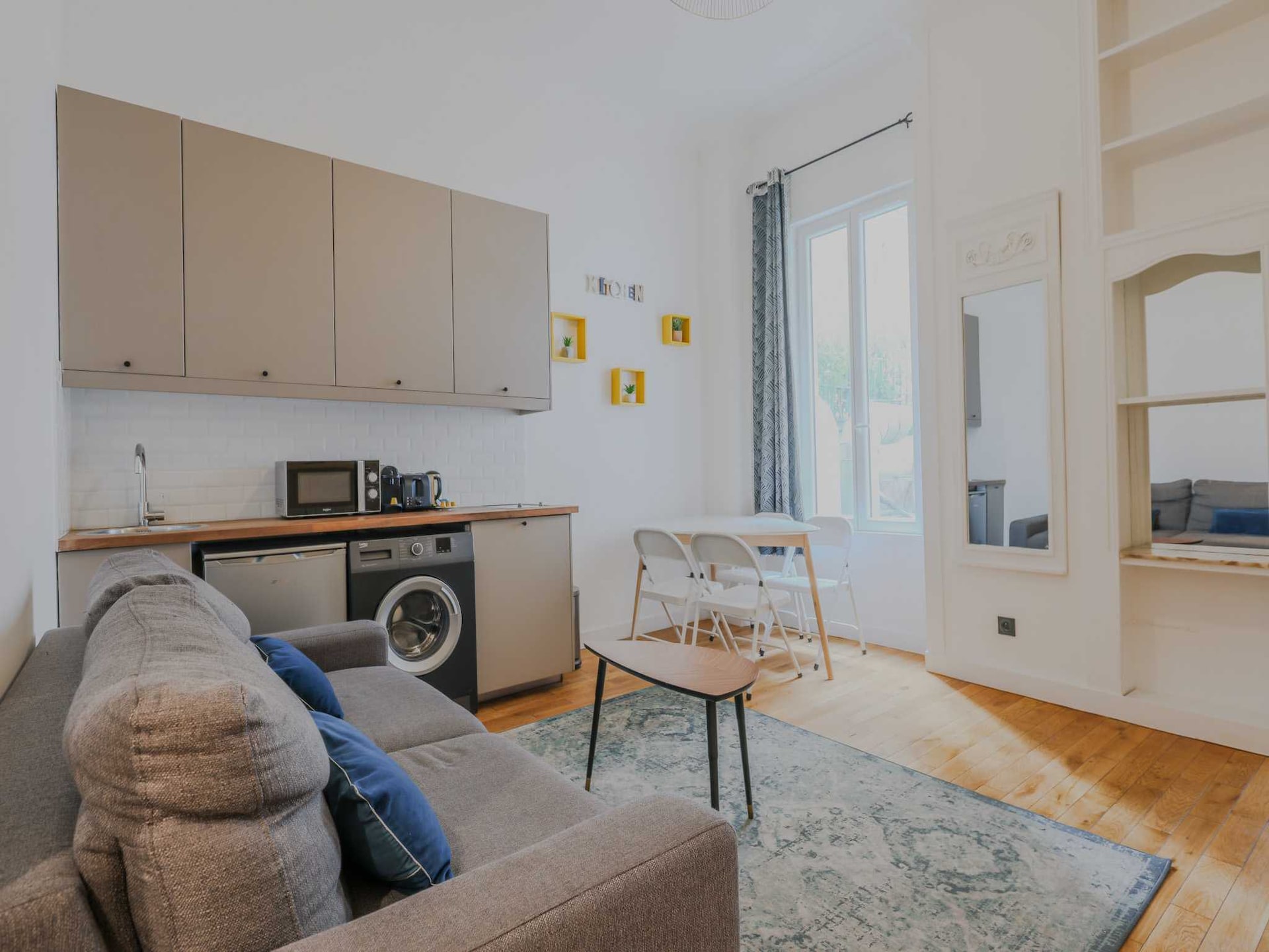 Charmant appartement in hartje Parijs aan Rue du Faubourg St Antoine - foto 2