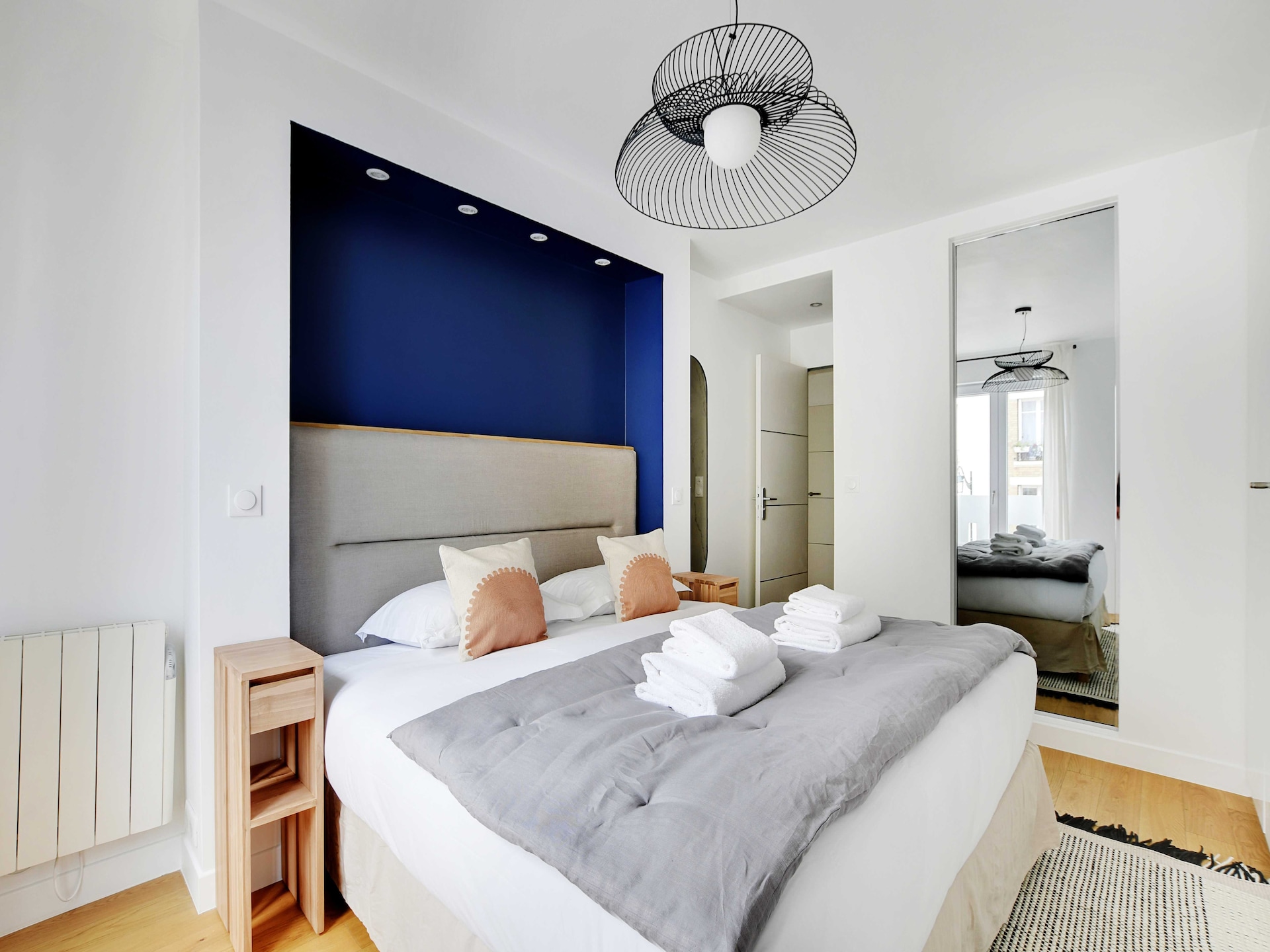 Licht appartement van 95 m² bij Bois de Vincennes, 15 minuten naar centrum Parijs - foto 9