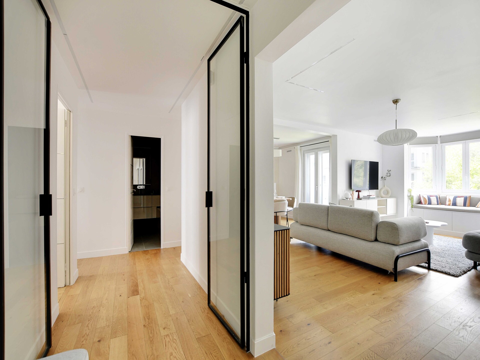 Licht appartement van 95 m² bij Bois de Vincennes, 15 minuten naar centrum Parijs - foto 17