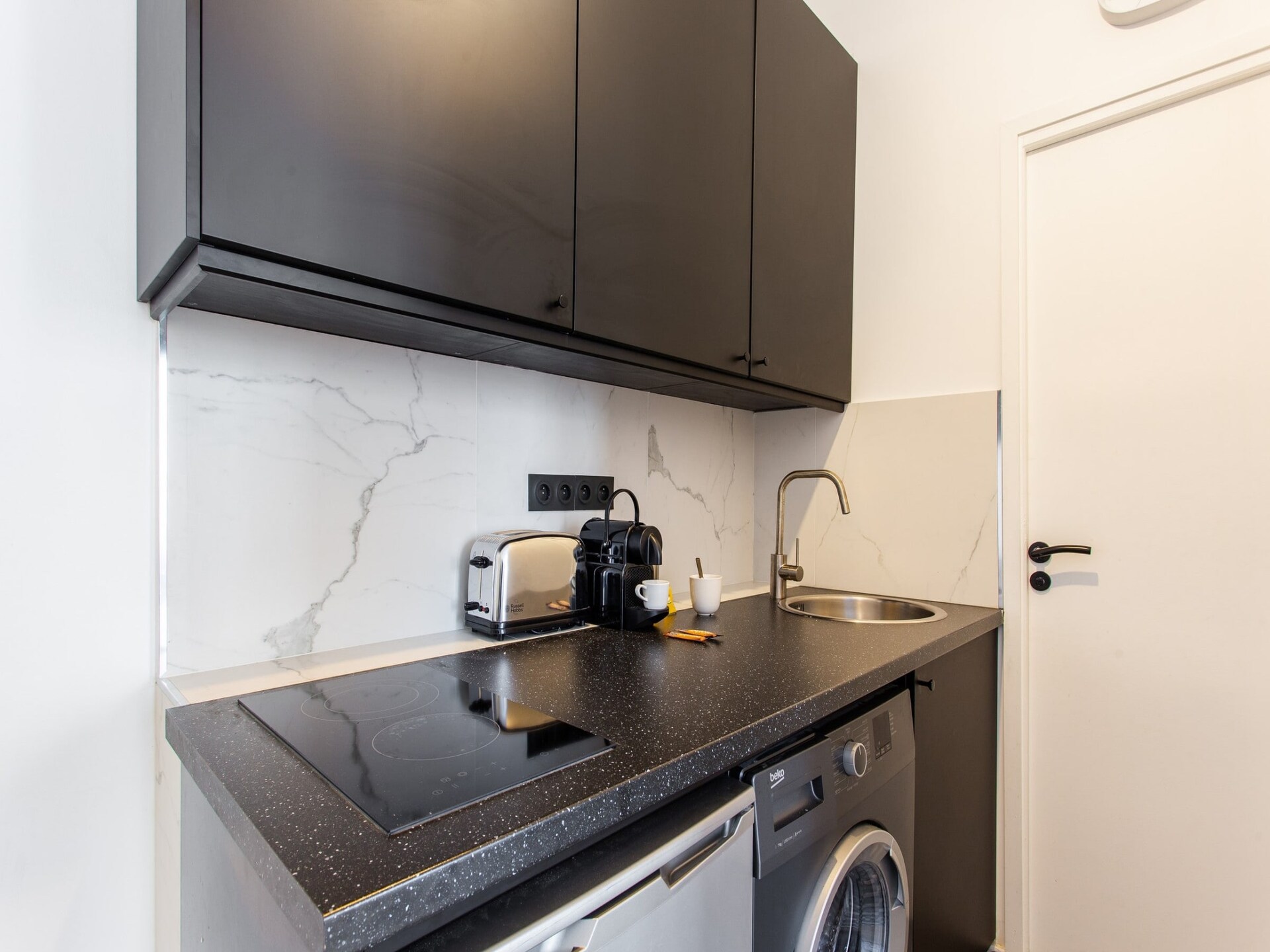 Compacte studio in levendig 12e arrondissement, vlakbij Coulée Verte - foto 3