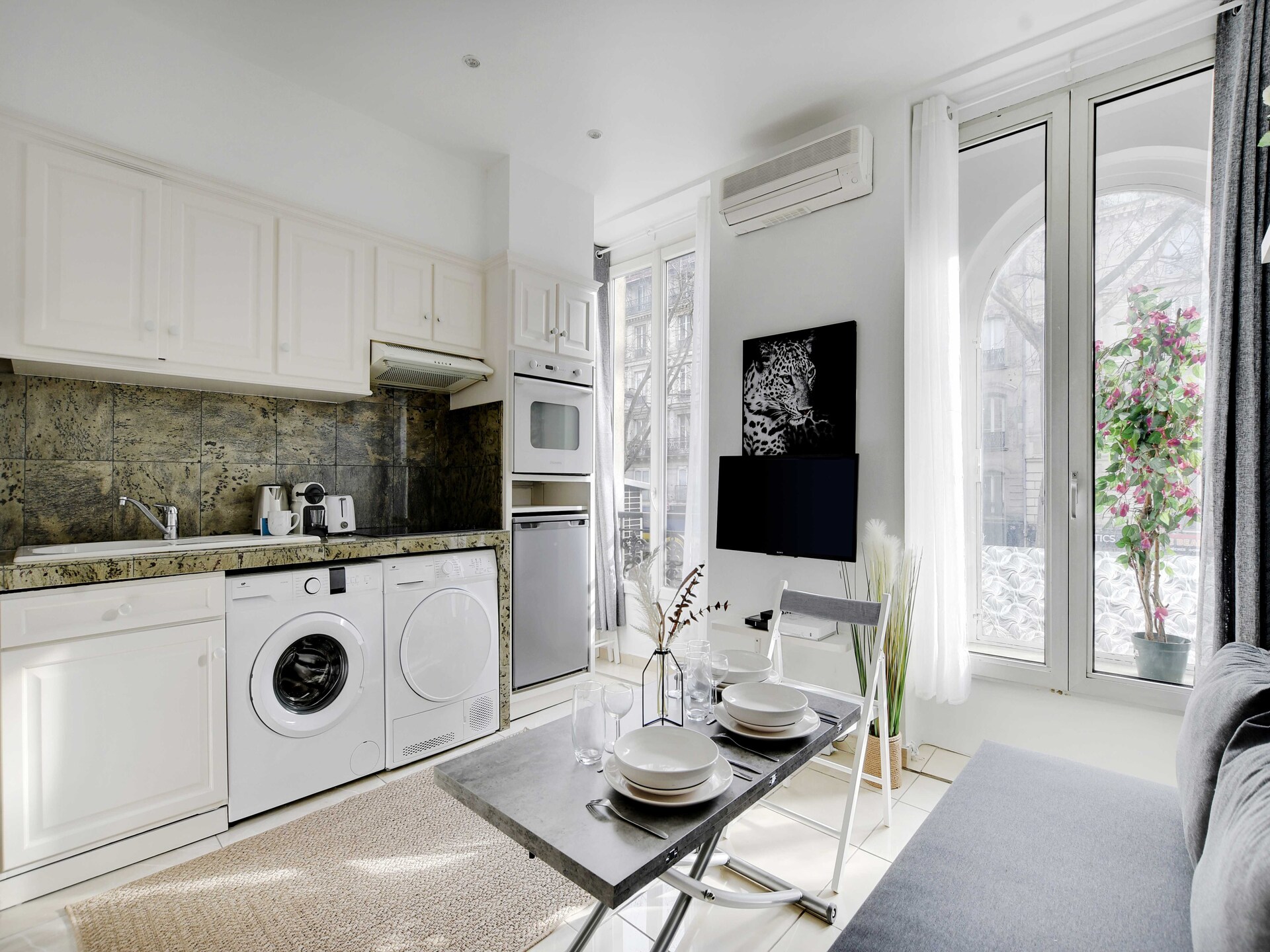 Compact en knus appartement in levendig Strasbourg-Saint-Denis, Parijs - foto 8
