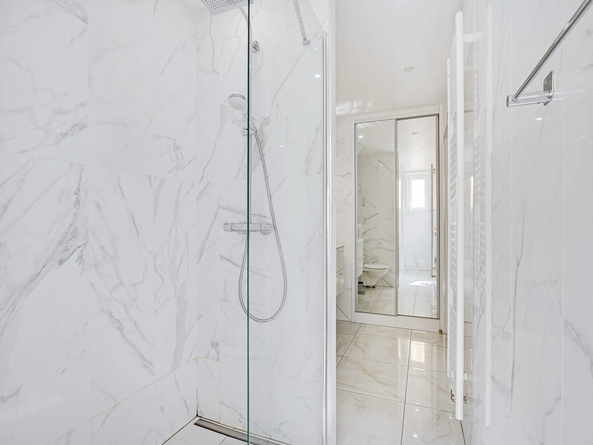 Charmant appartement van 51 m² in het hart van Parijs - foto 12