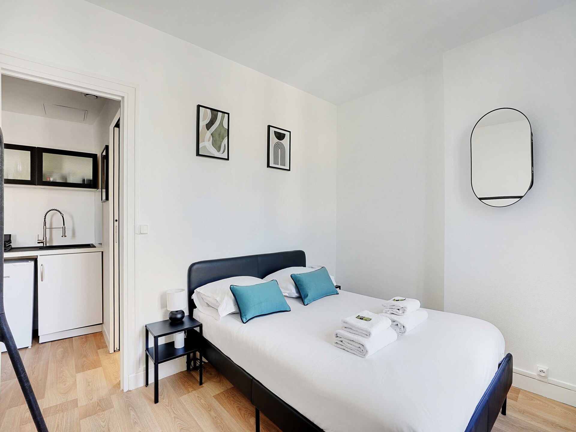 Sfeervol appartement in 17e arrondissement Parijs, dicht bij Sacré-Coeur - foto 8