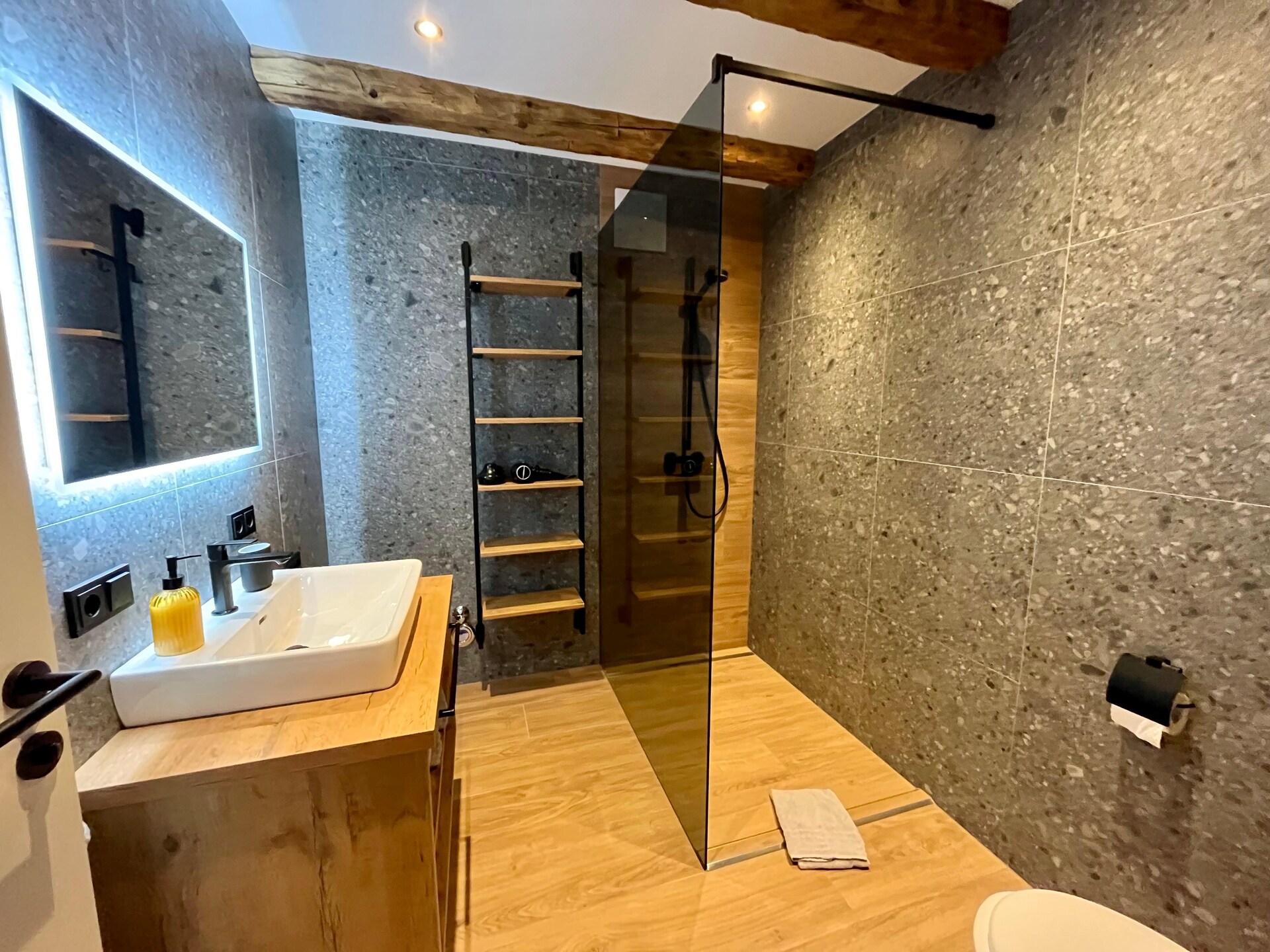 Licht appartement met bergzicht en wellness in Saalfelden - foto 16