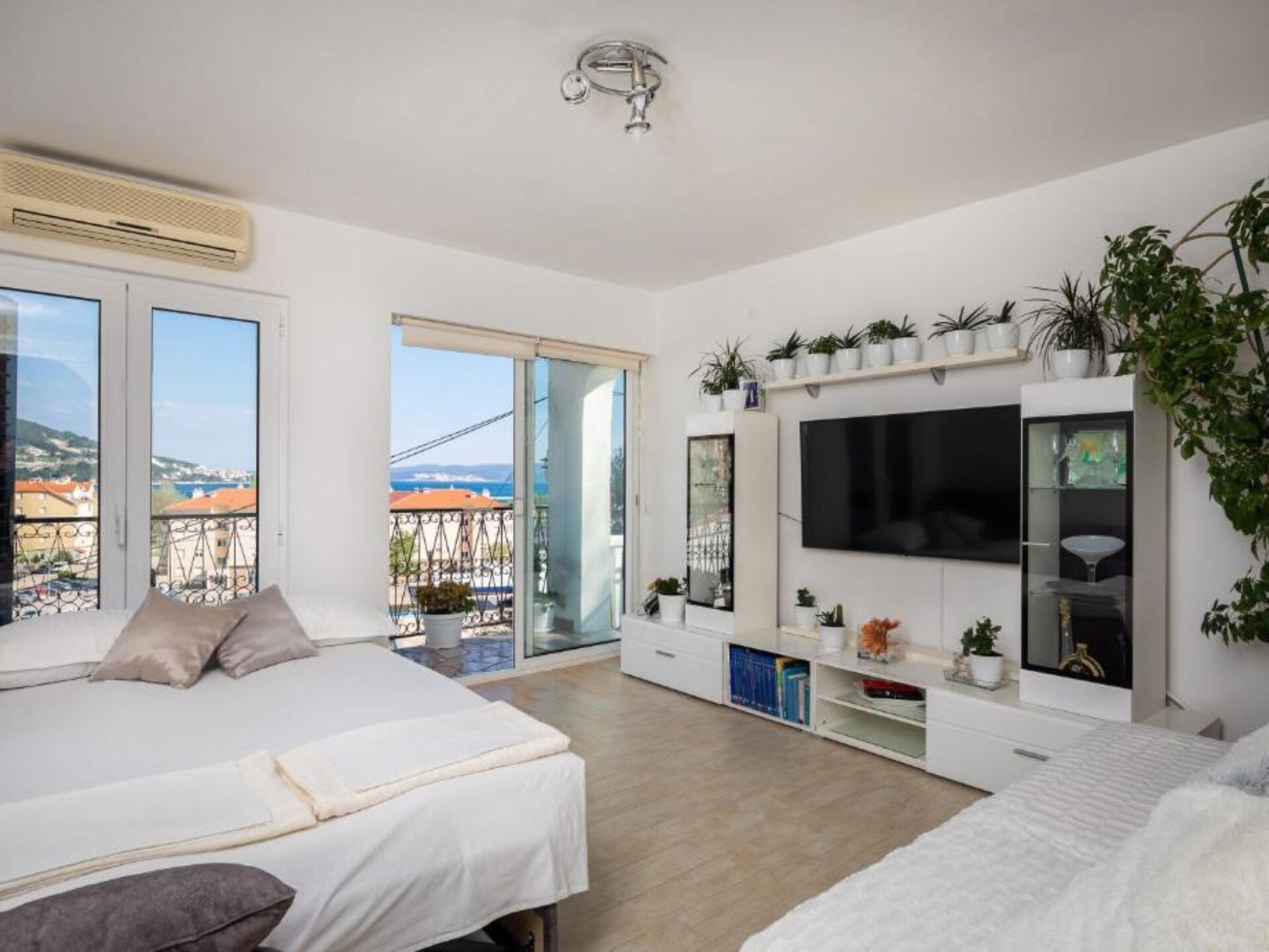 Omis Rivier & Zee-escape: Appartement met Balkon en Zeezicht - foto 1