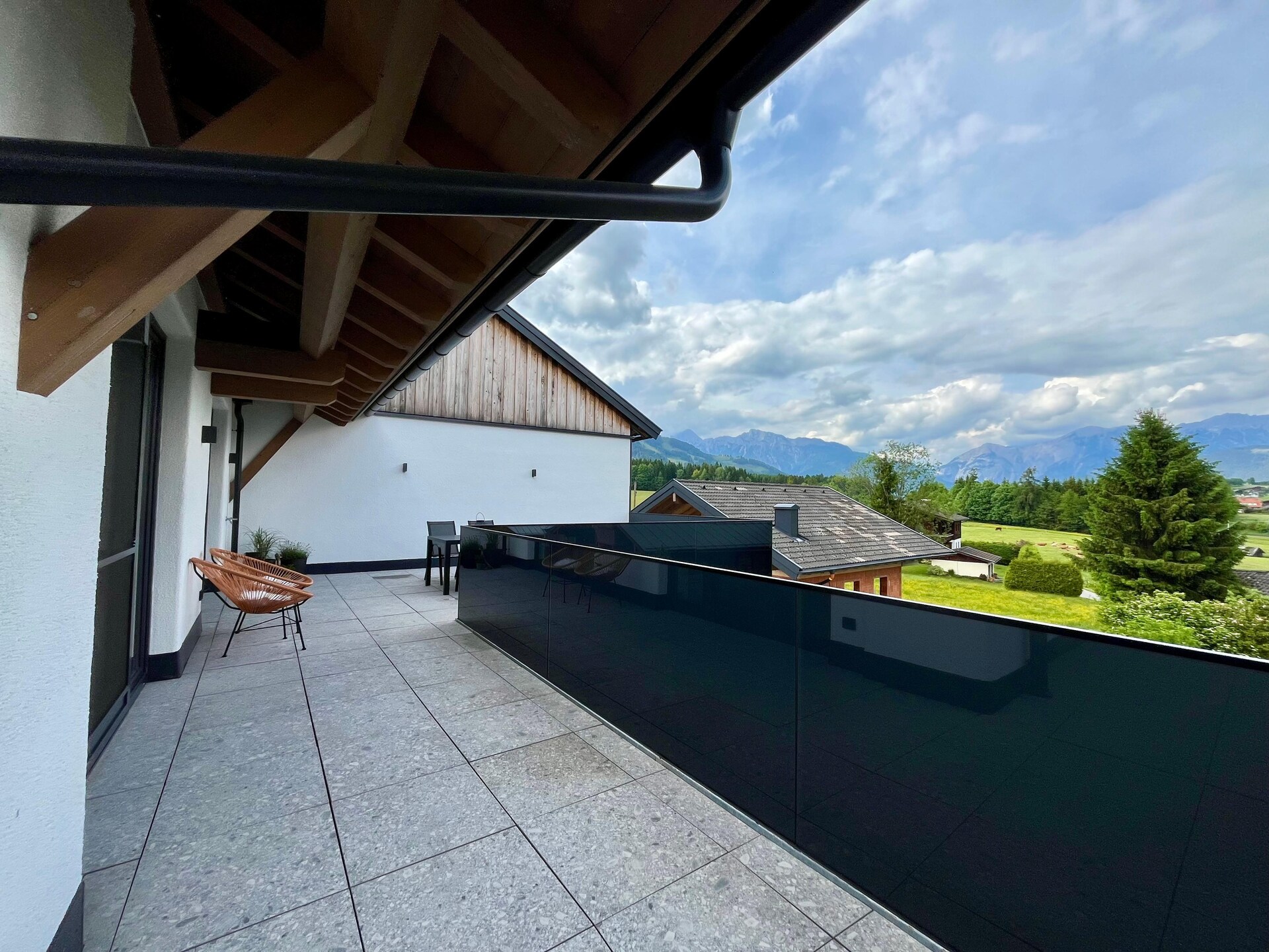 Licht appartement Schnurr-Bartl met panoramisch uitzicht in Saalfelden - foto 14