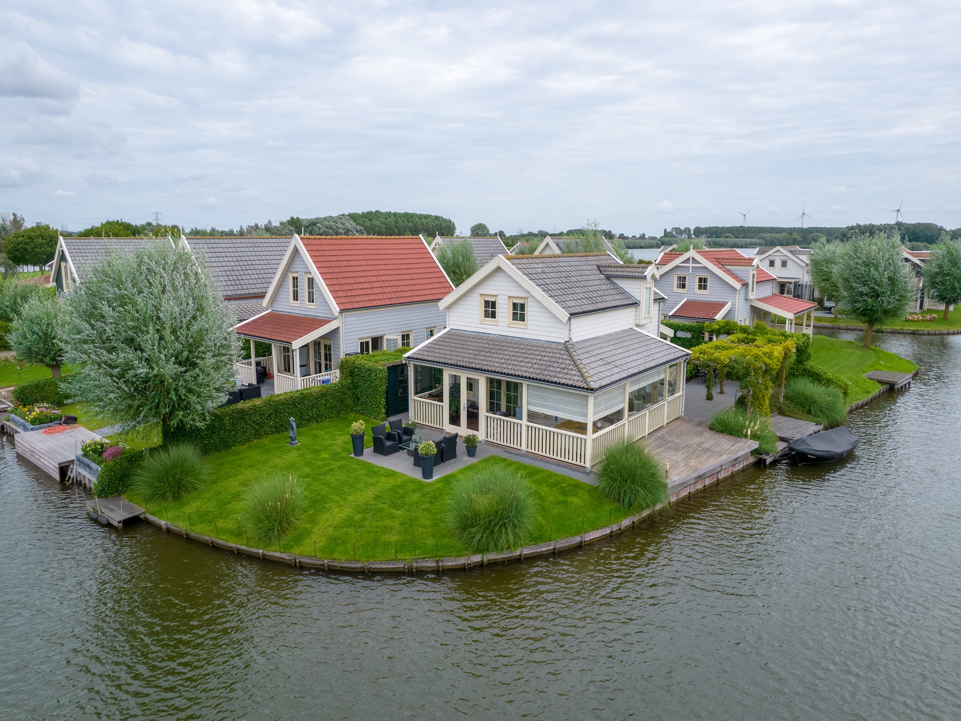 Vrijstaand vakantiehuis aan het water in Zuid-Holland voor 6 personen - foto 10