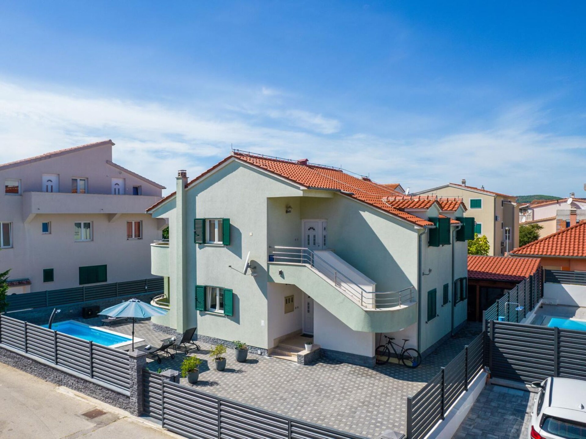 Villa S in Vodice: Ruime Vrijstaande Villa met Privézwembad op 200m van Strand - foto 38